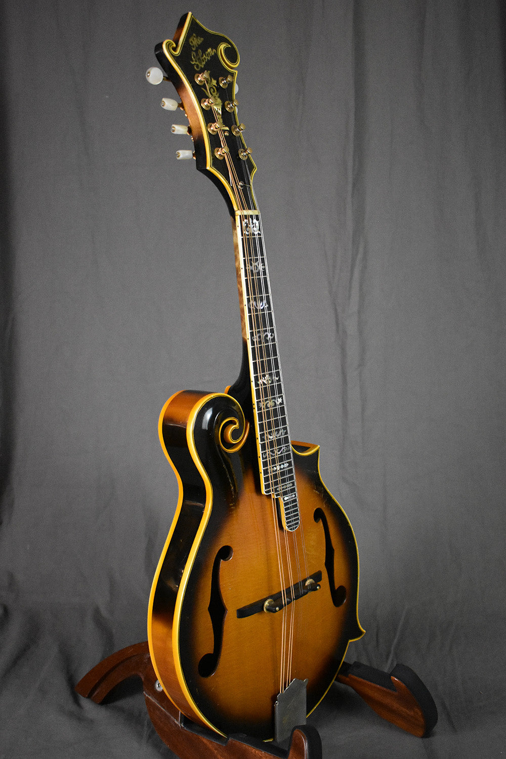 1970s Gibson F-5