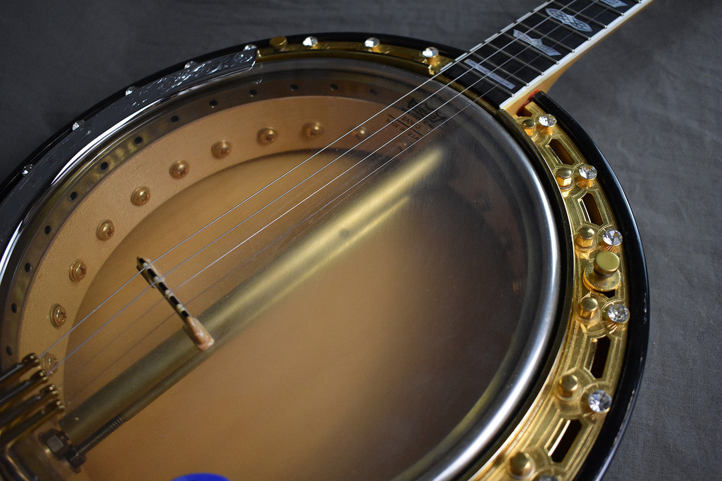1970s Vegavox (by C.F. Martin) De-Luxe IV