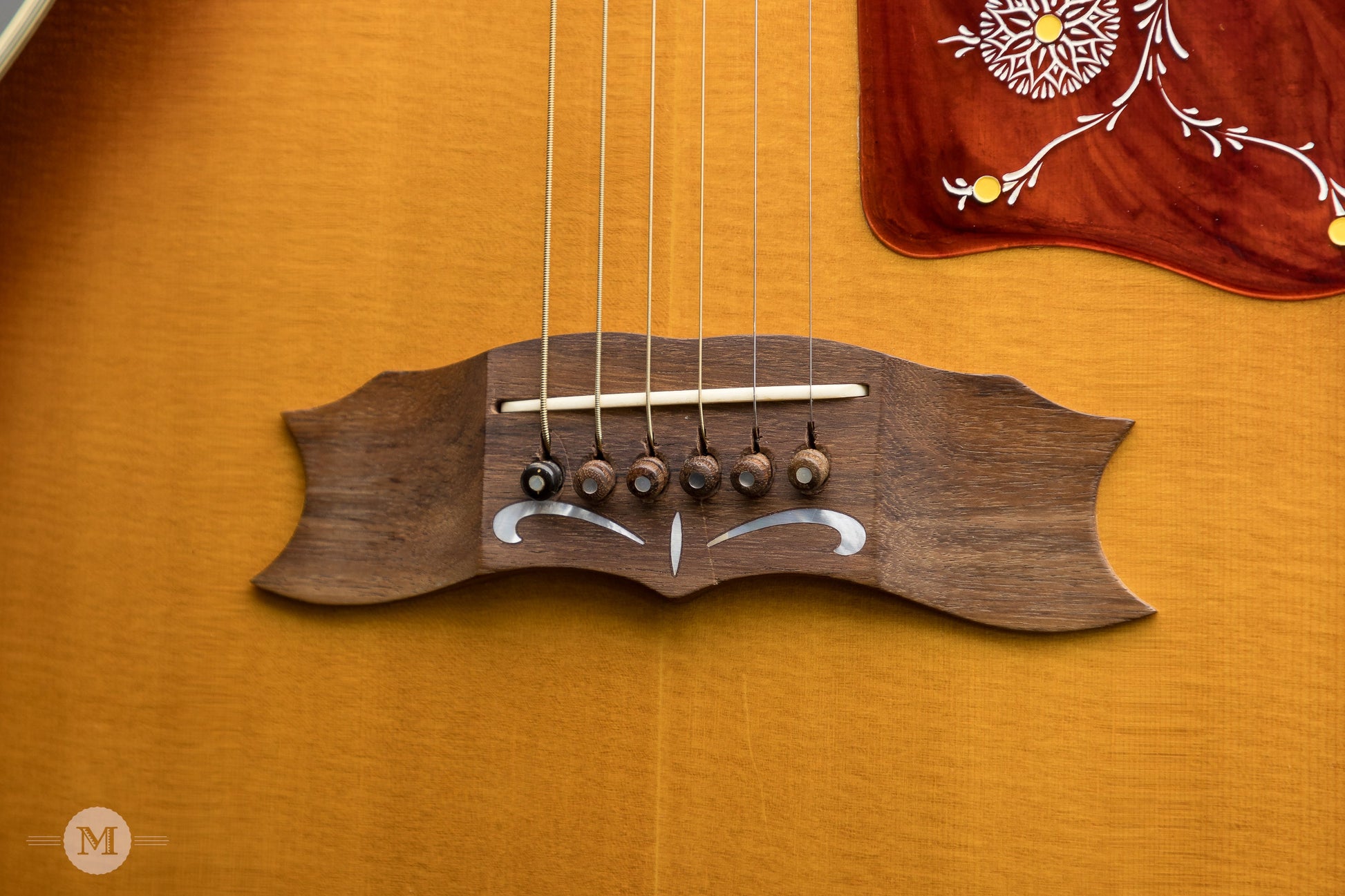 Gibson Guitars - 1975 J-200 Artist - Used