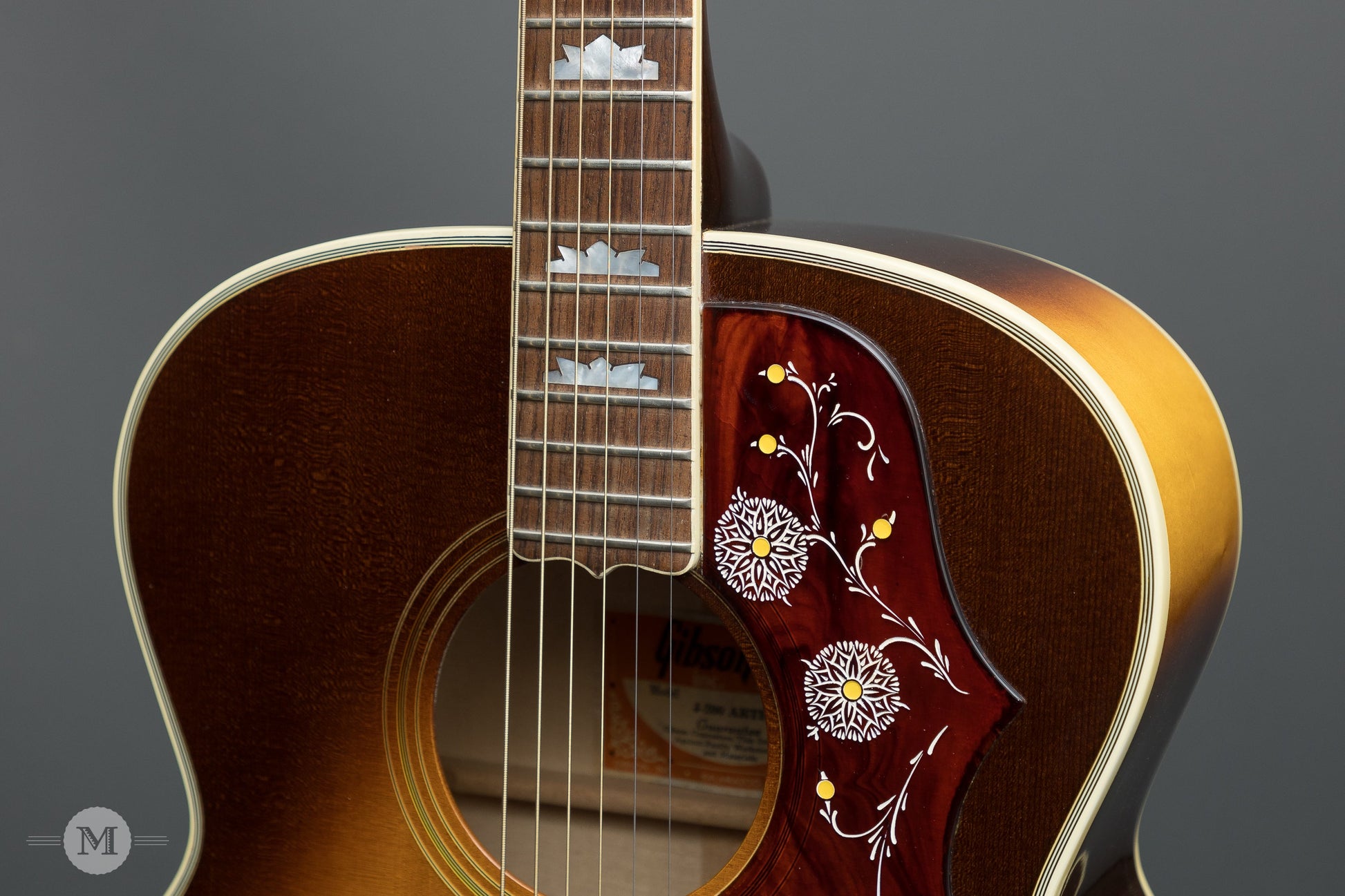 Gibson Guitars - 1975 J-200 Artist - Used