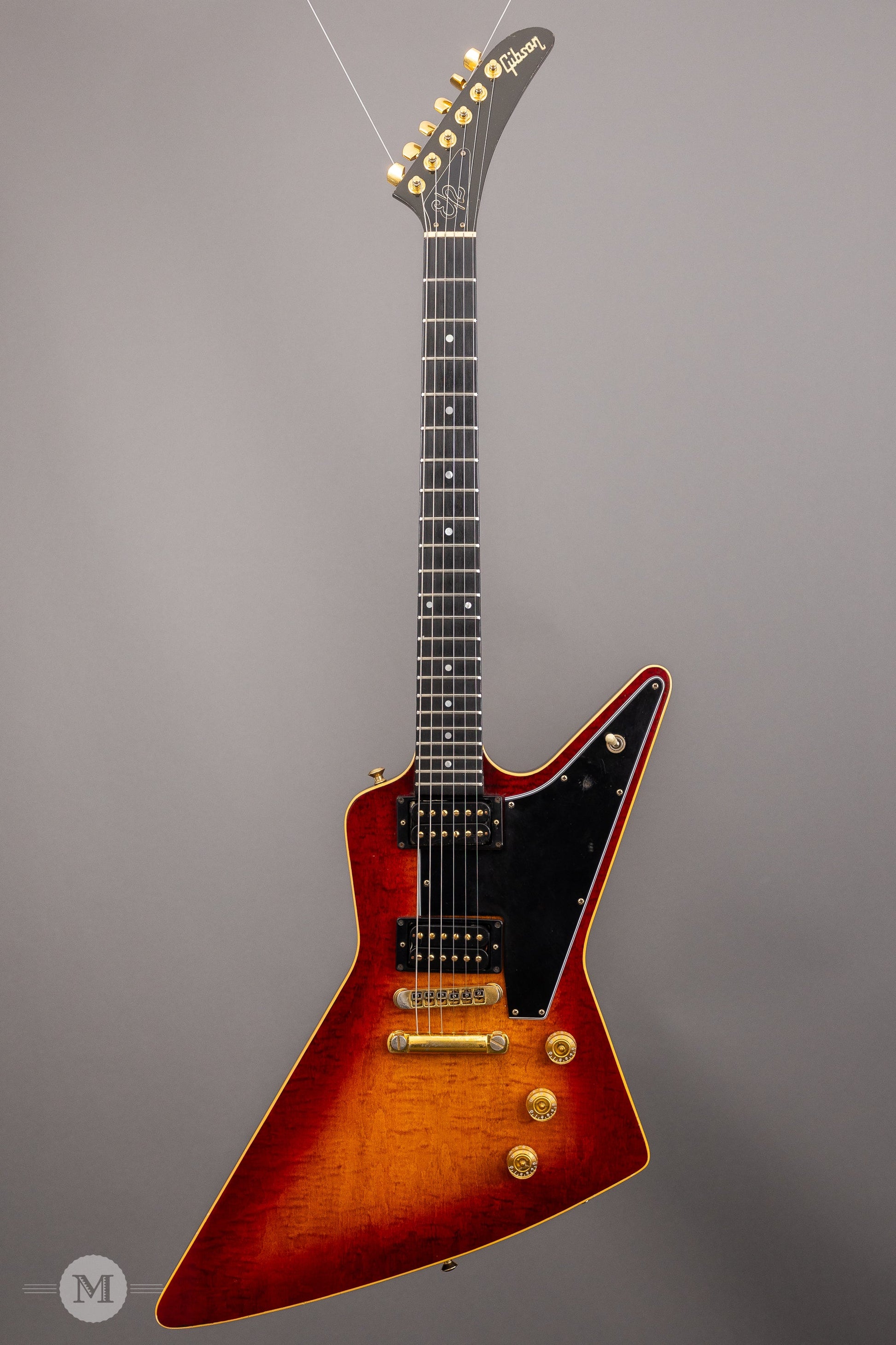 Gibson Guitars - 1982 Explorer CMT - Vintage Cherry Sunburst - Used