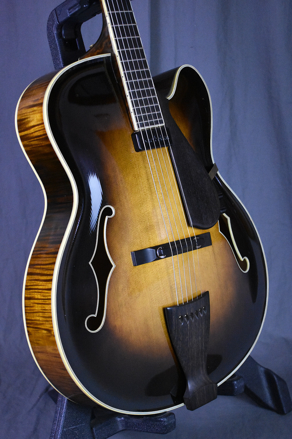 1983 Collings AT 17