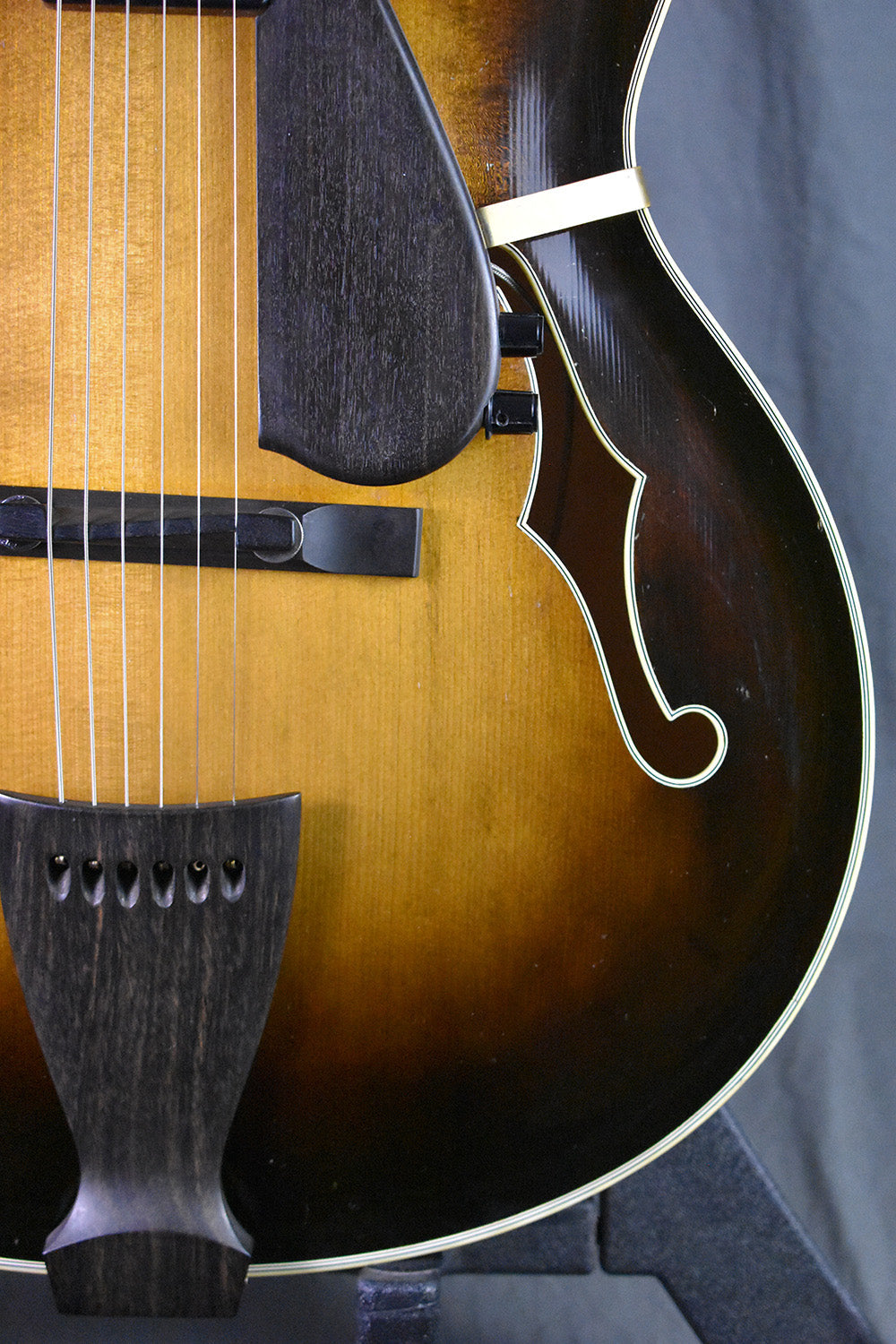 1983 Collings AT 17