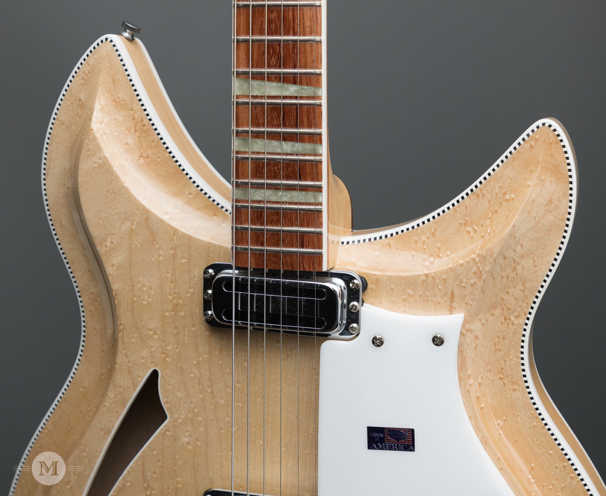 Rickenbacker Electric Guitars - 1995 381/V69 - Mapleglo - Used