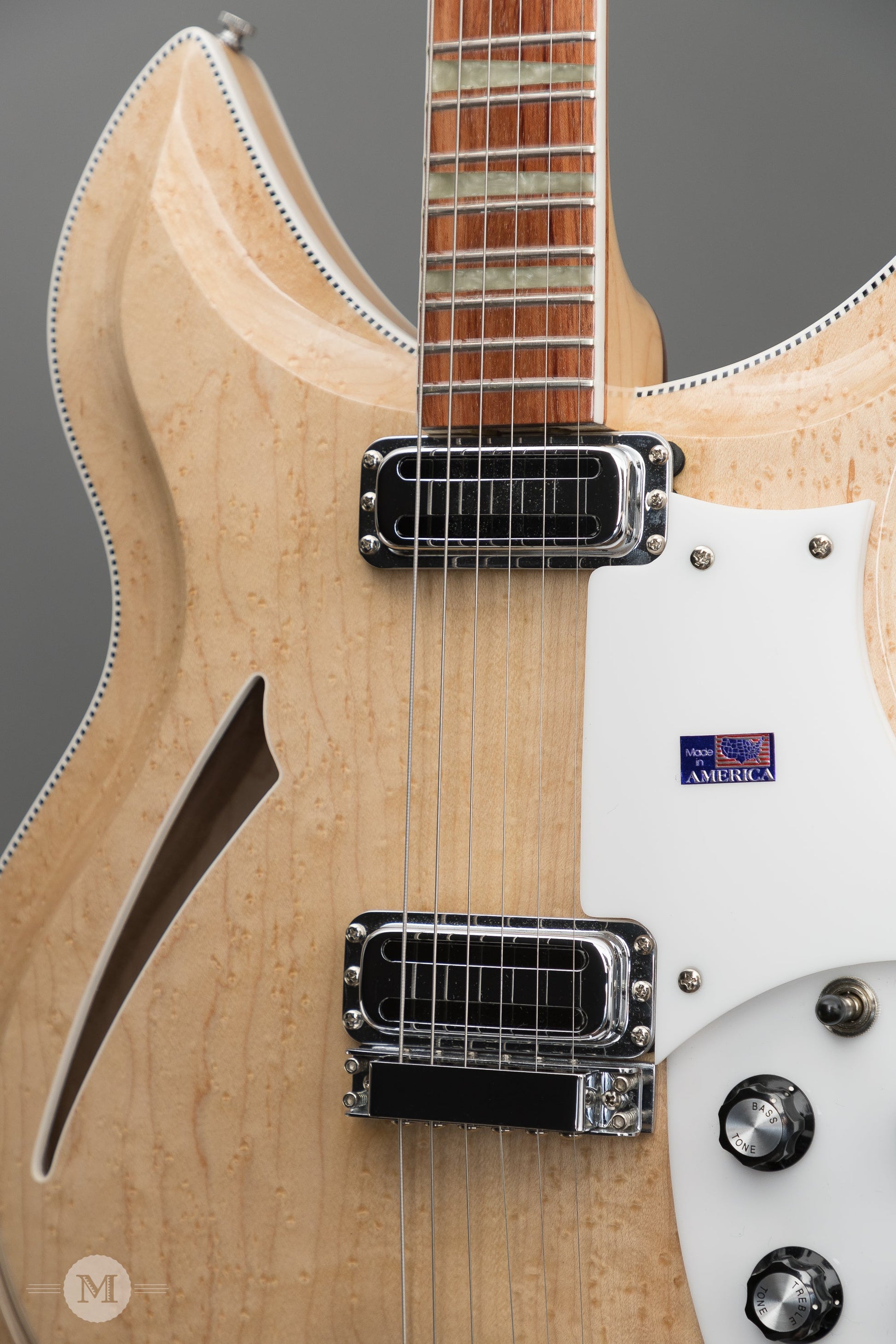Rickenbacker Electric Guitars - 1995 381/V69 - Mapleglo - Used