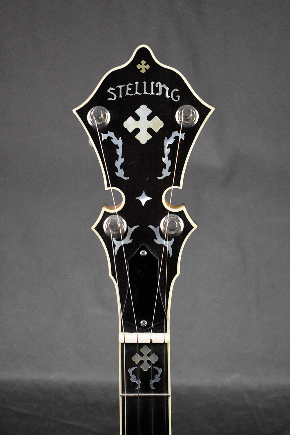 1999 Stelling Golden Cross