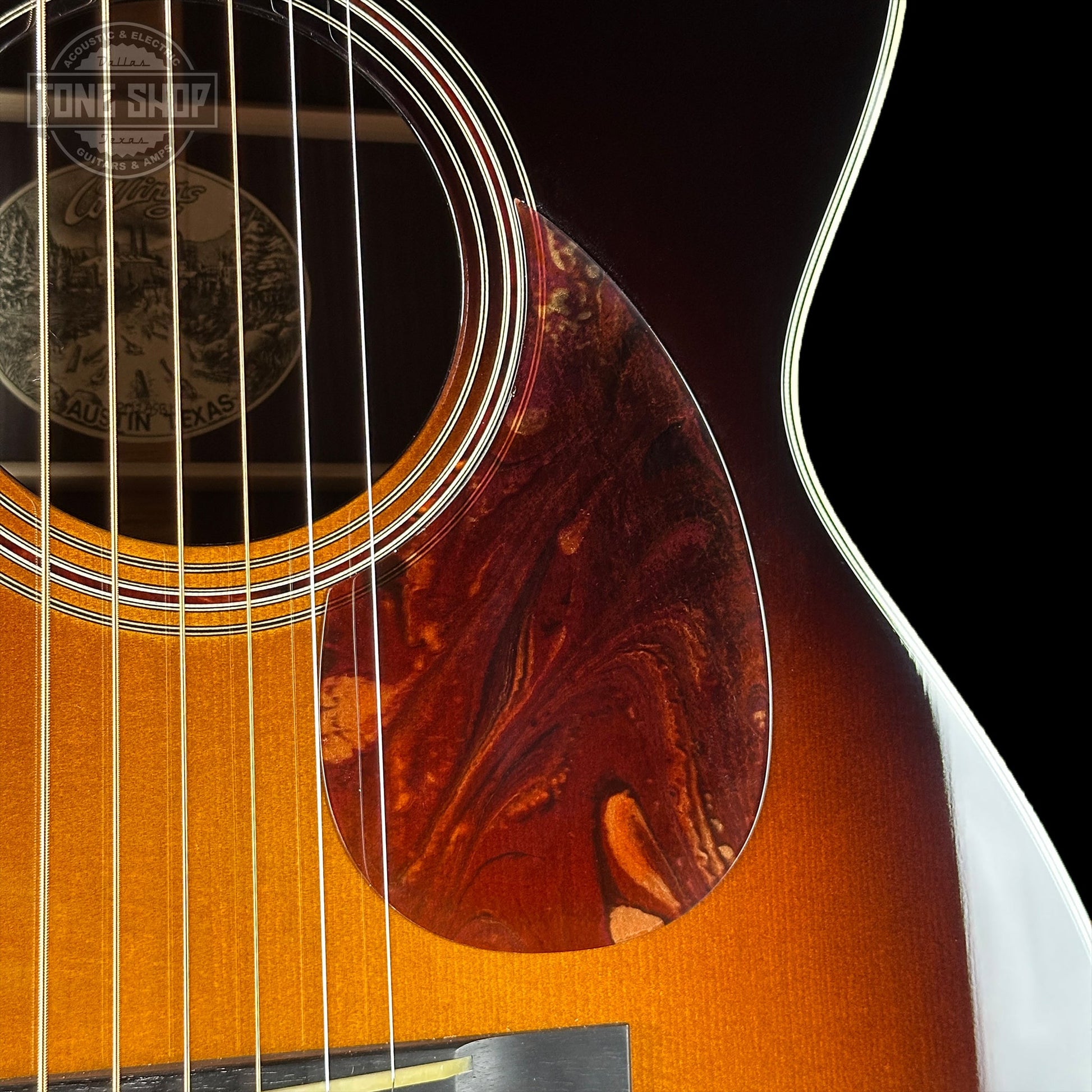 Collings OM2 A HC Hill Country Sunburst Adirondack/East Indian Rosewood w/Case 36442