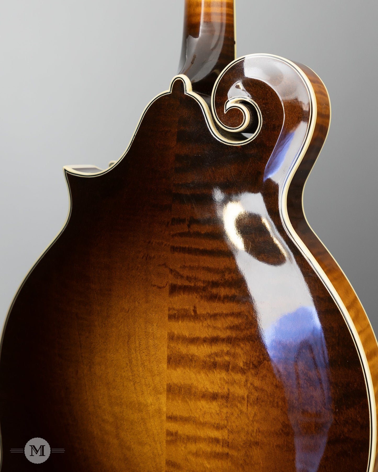 Gibson Mandolins - 2000 F5-L Master Model - Used - Daley Signed