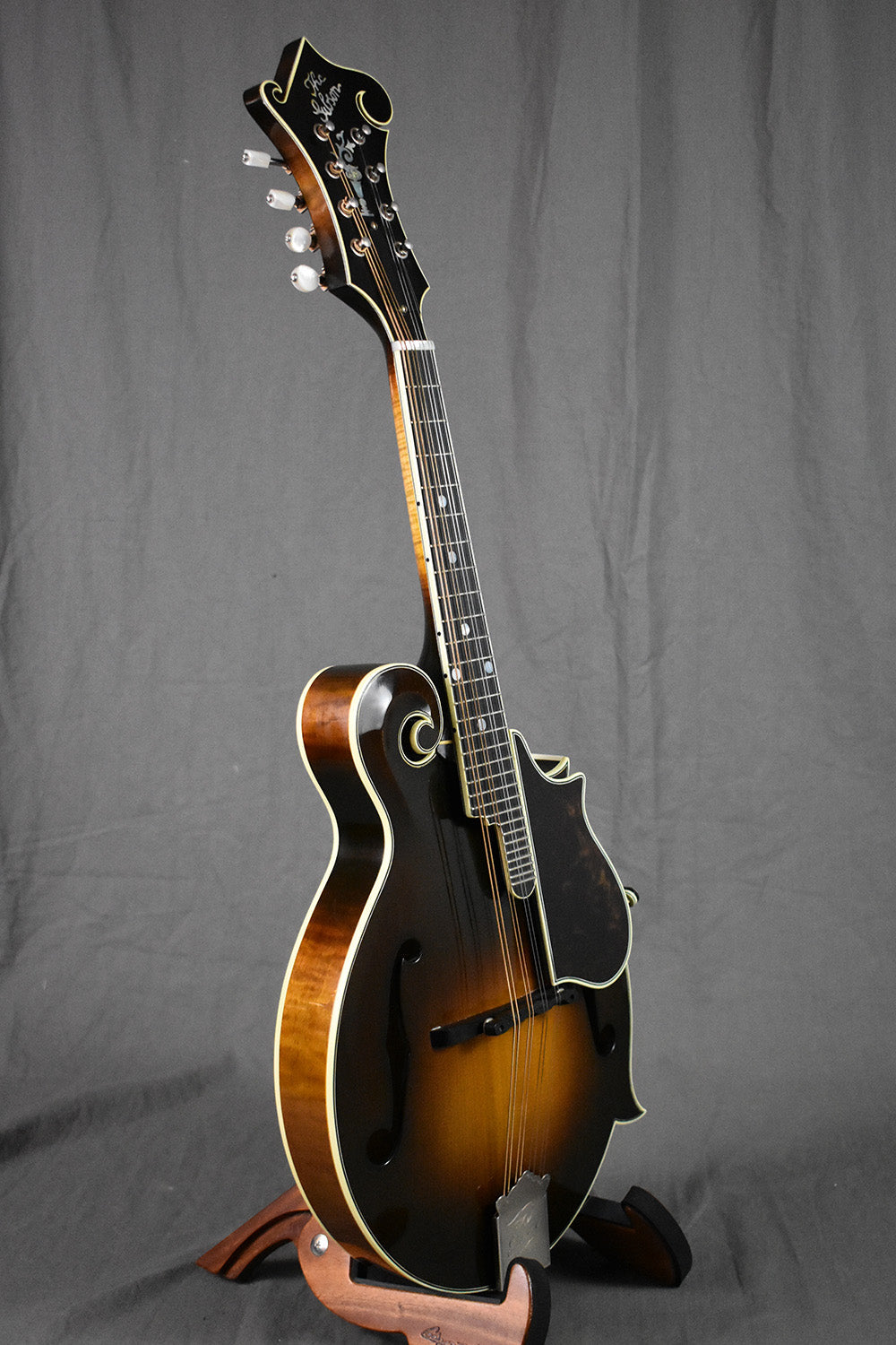 2000 Gibson F-5 Master Model #V-70282