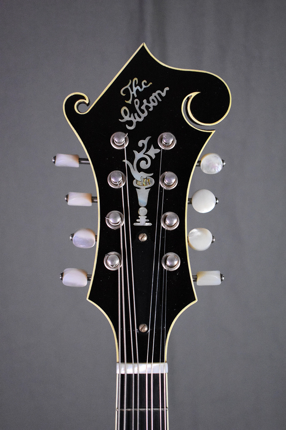 2000 Gibson F-5 Master Model (signed by Charlie Derrington)