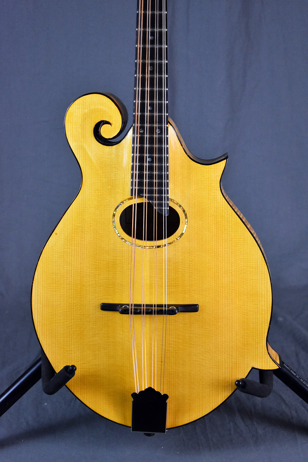 2000 Old Wave Mandola