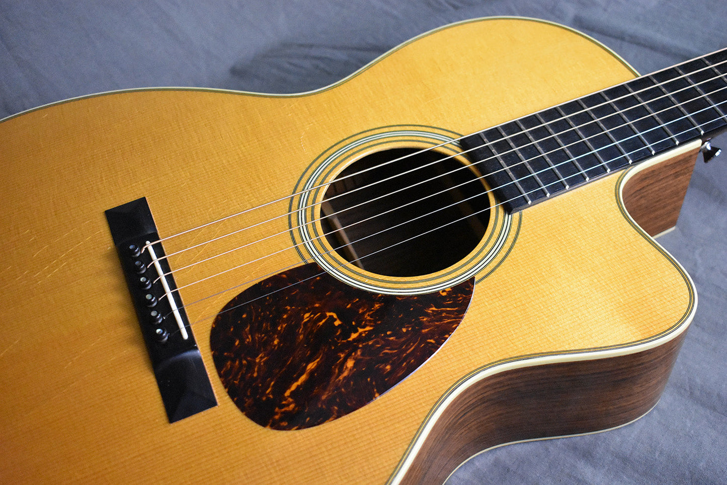 2000s Borges 000-12 Cutaway