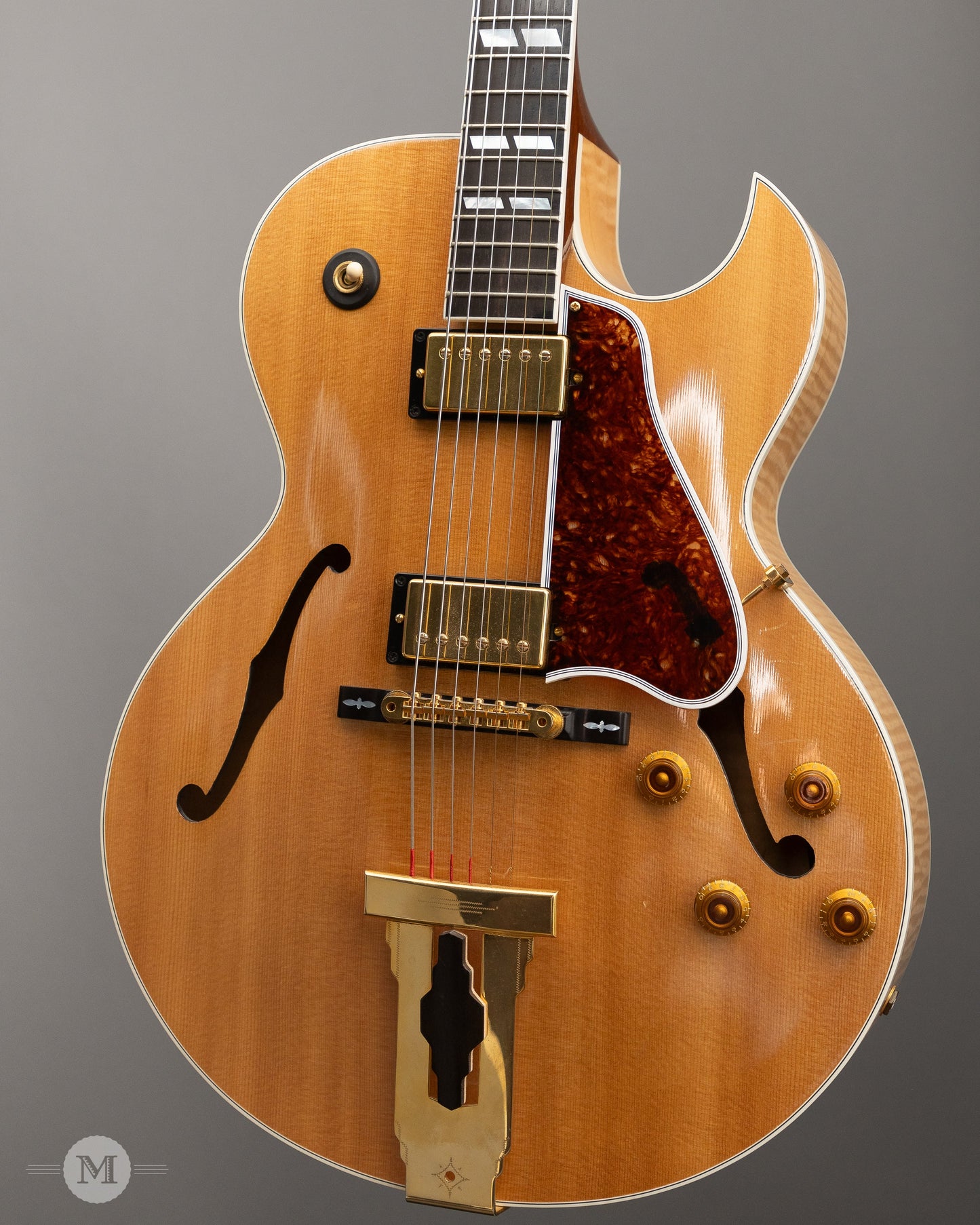 Gibson Guitars - 2001 L4Ces Historic - Hutchins - Used