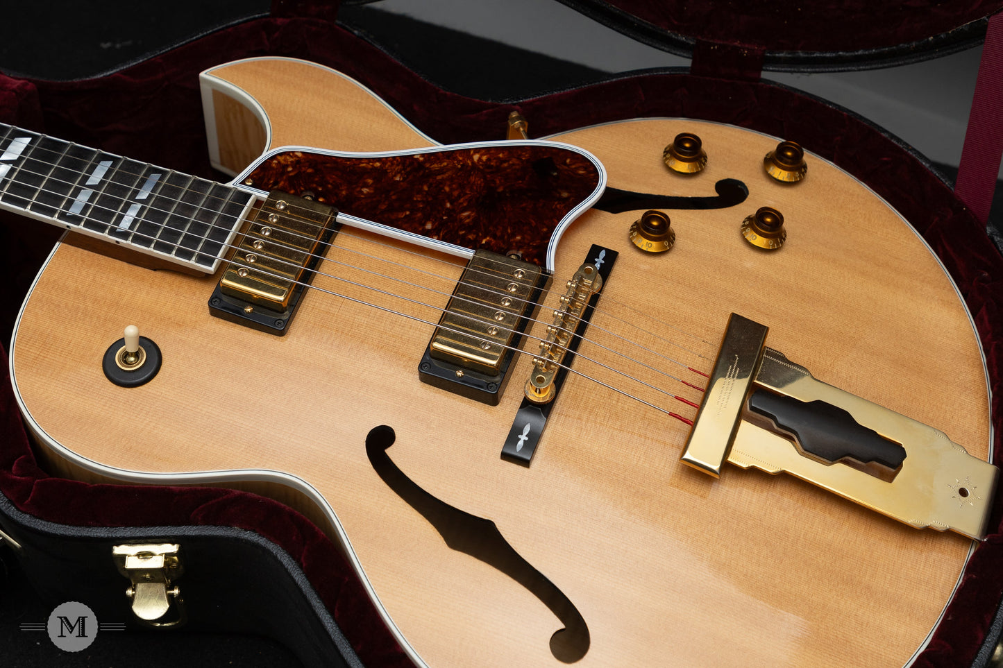 Gibson Guitars - 2001 L4Ces Historic - Hutchins - Used