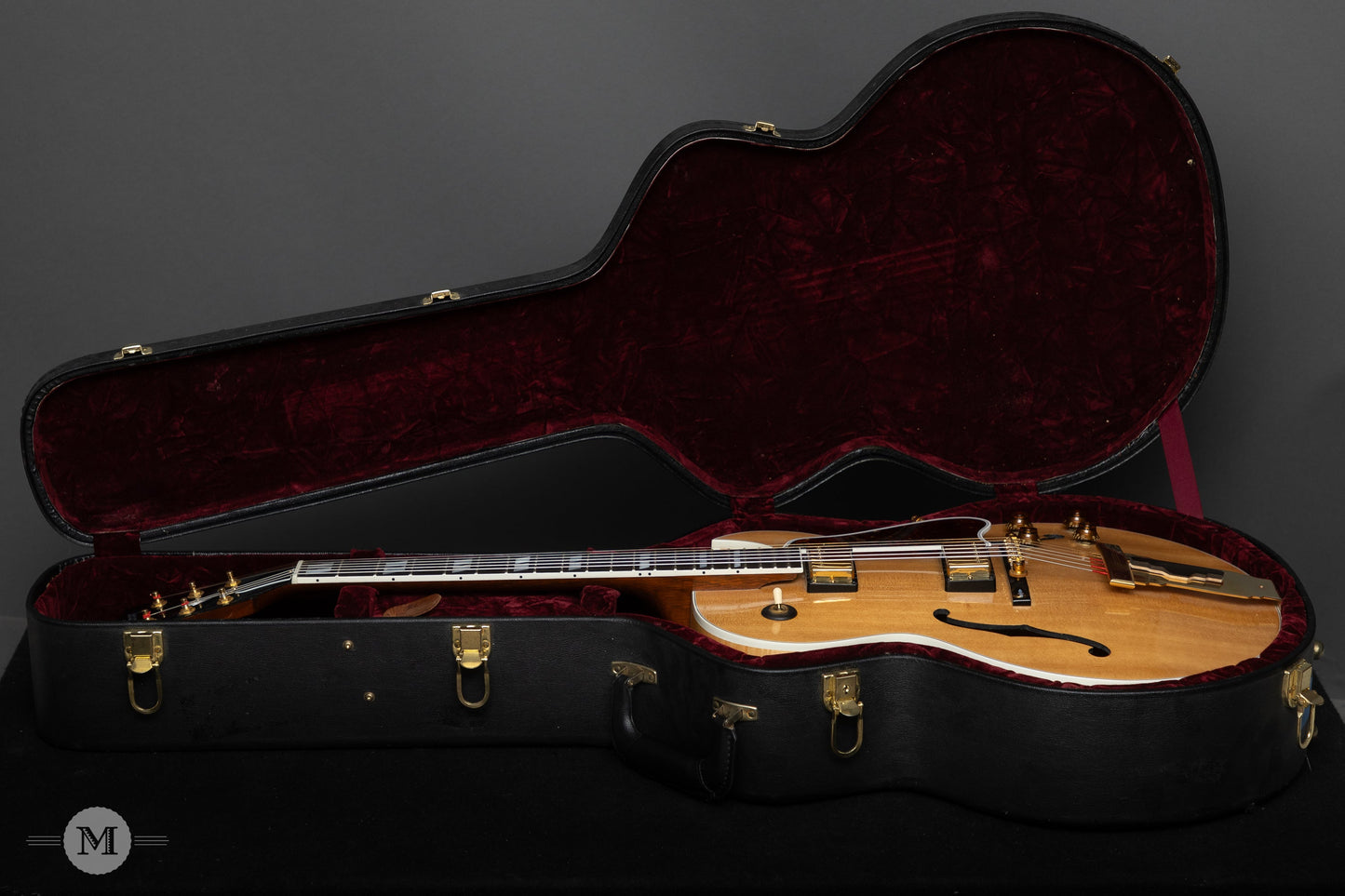 Gibson Guitars - 2001 L4Ces Historic - Hutchins - Used