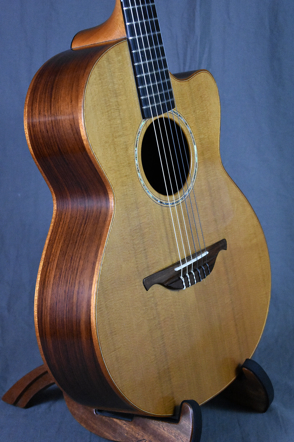 2001 Lowden S25J Cedar/Indian Rosewood