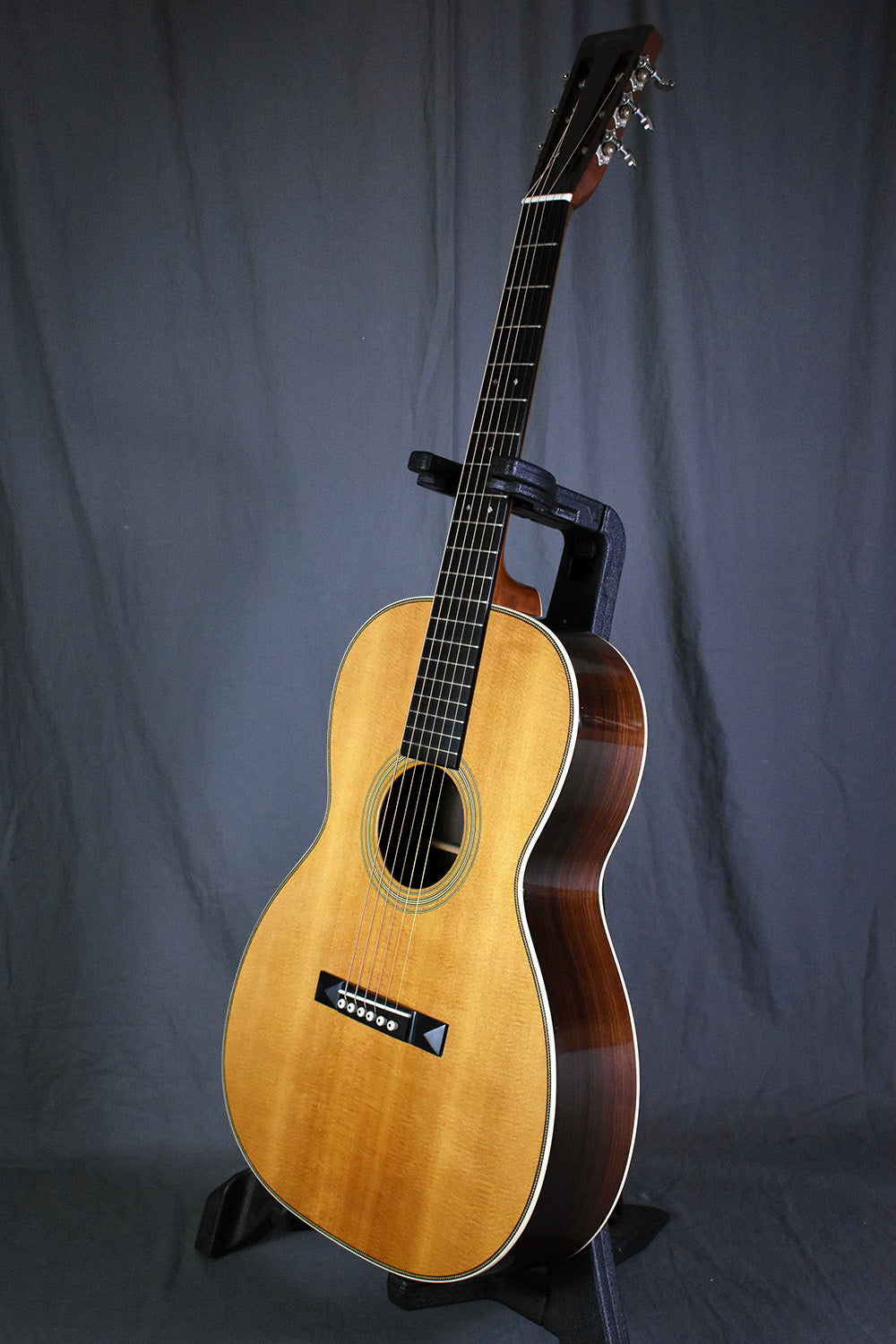 2001 Martin 000-28VS owned by Tommy Emmanuel