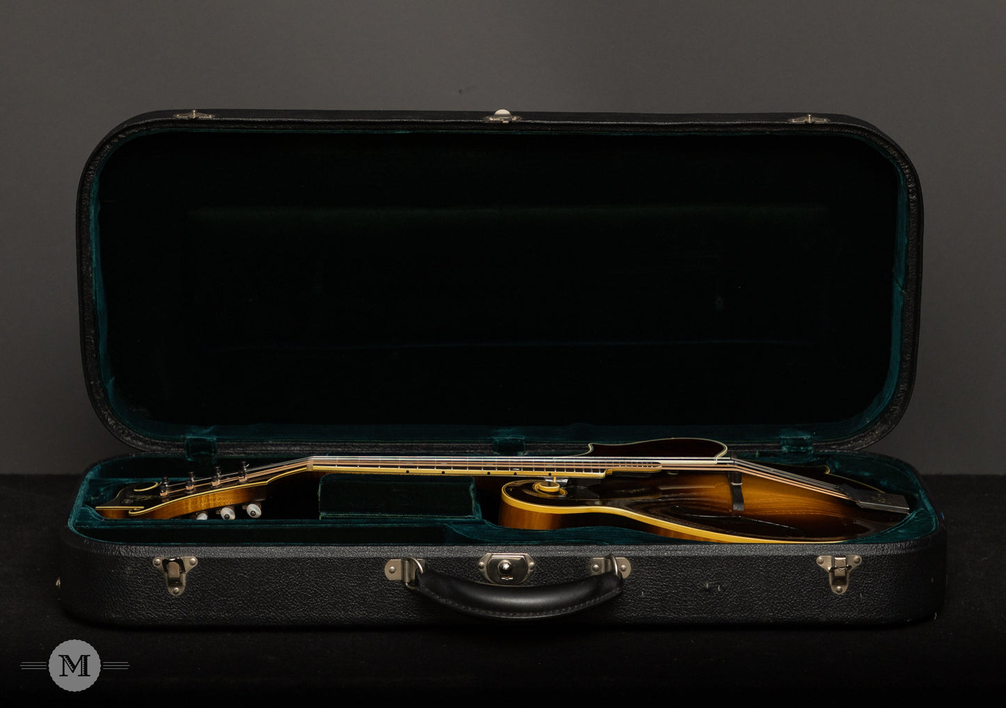 Gibson Mandolins - 2002 F5 Master Model - Used - Derrington Signed