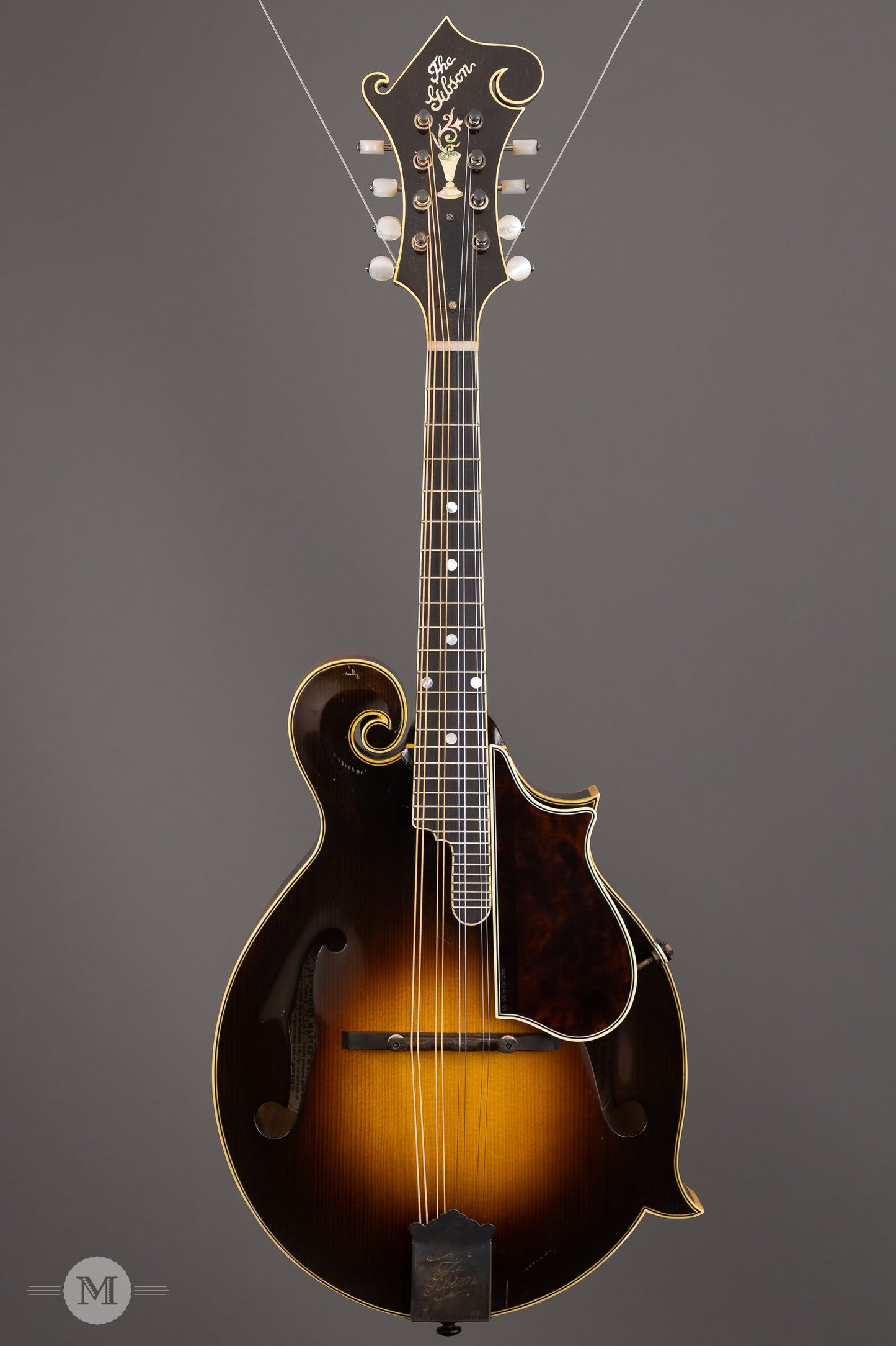 Gibson Mandolins - 2002 F5 Master Model - Used - Derrington Signed