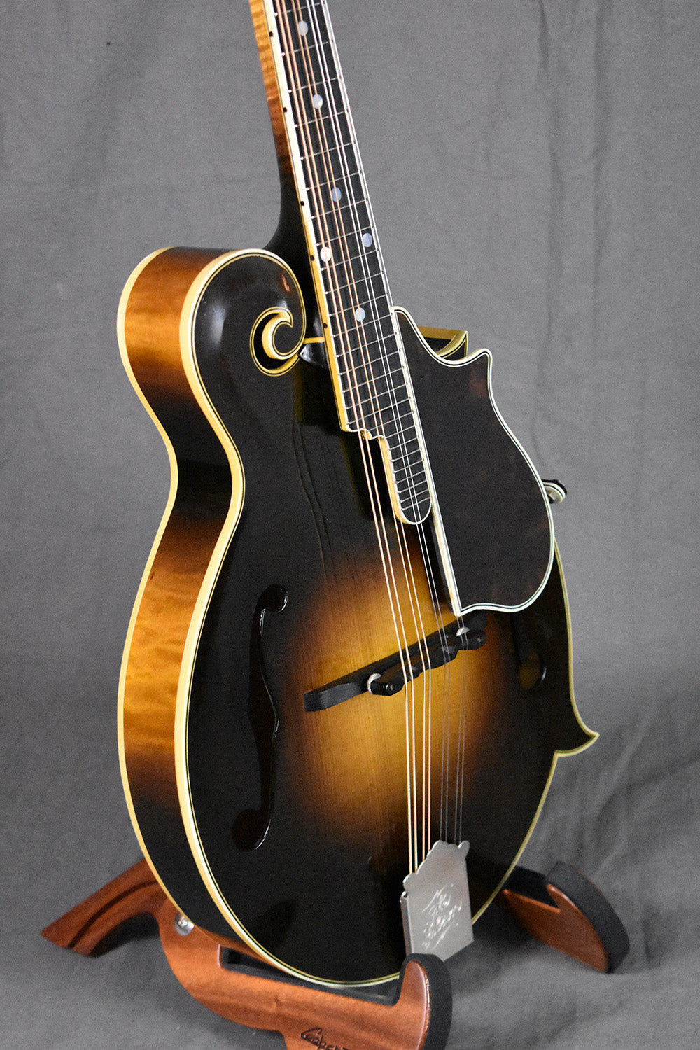 2002 Gibson F-5 Master Model signed by Charlie Derrington
