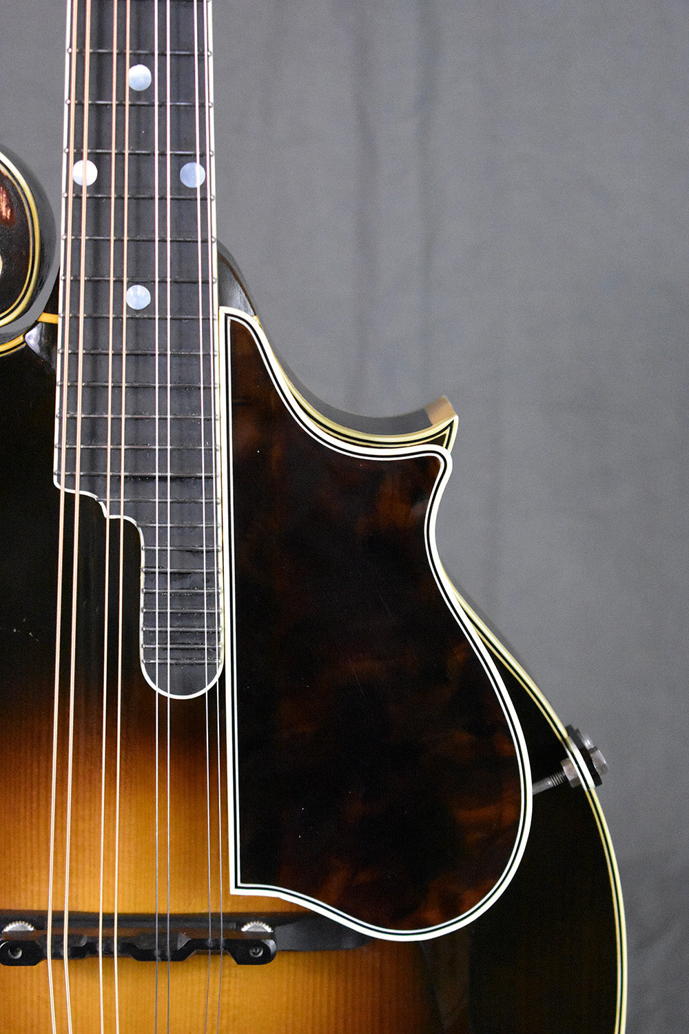 2002 Gibson F-5 Master Model signed by Charlie Derrington
