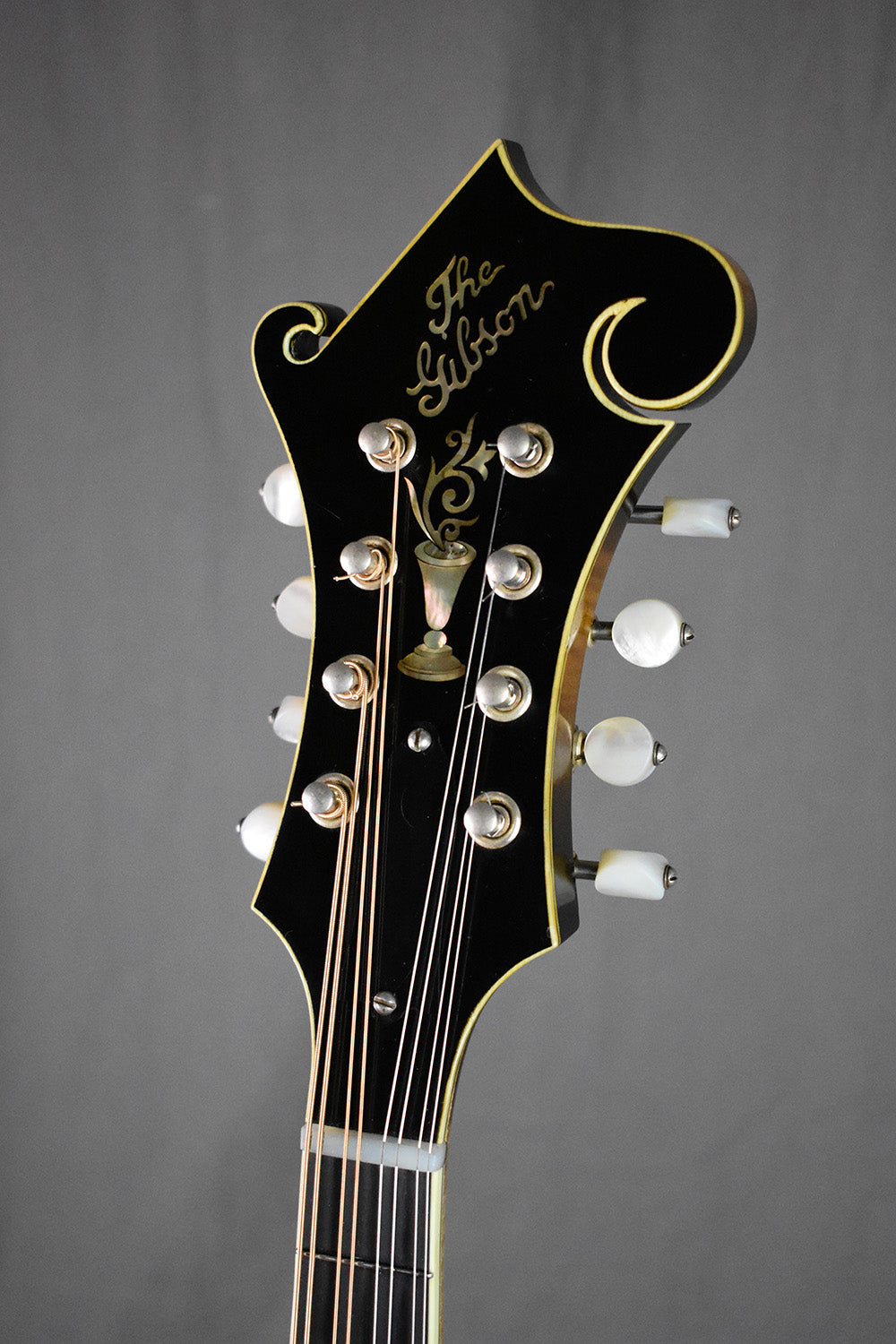 2002 Gibson F-5 Master Model signed by Charlie Derrington