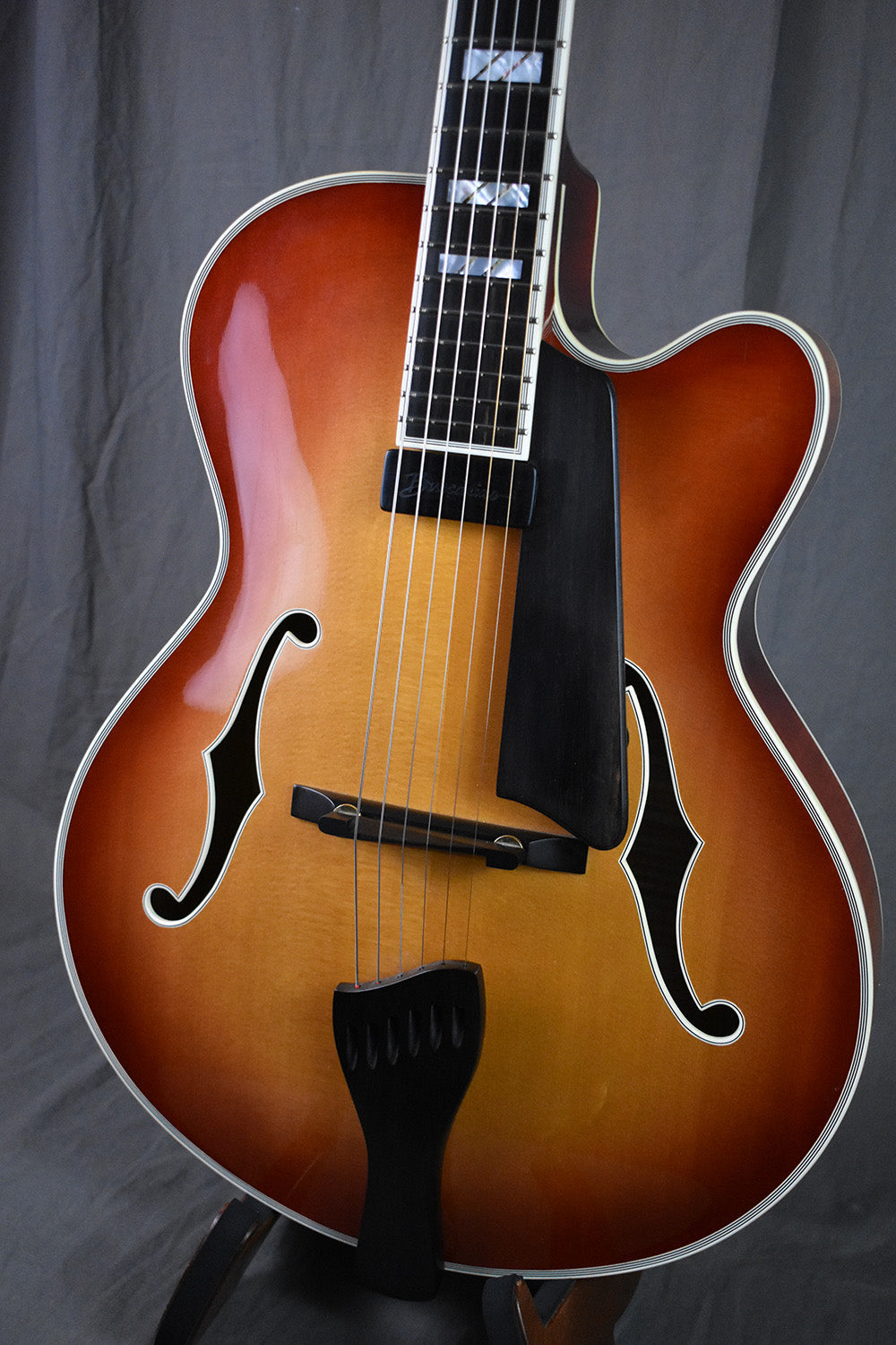 2004 Buscarino Monarch