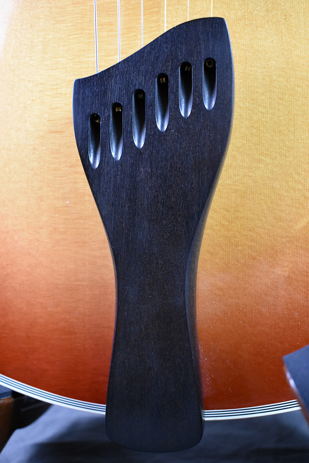 2004 Buscarino Monarch