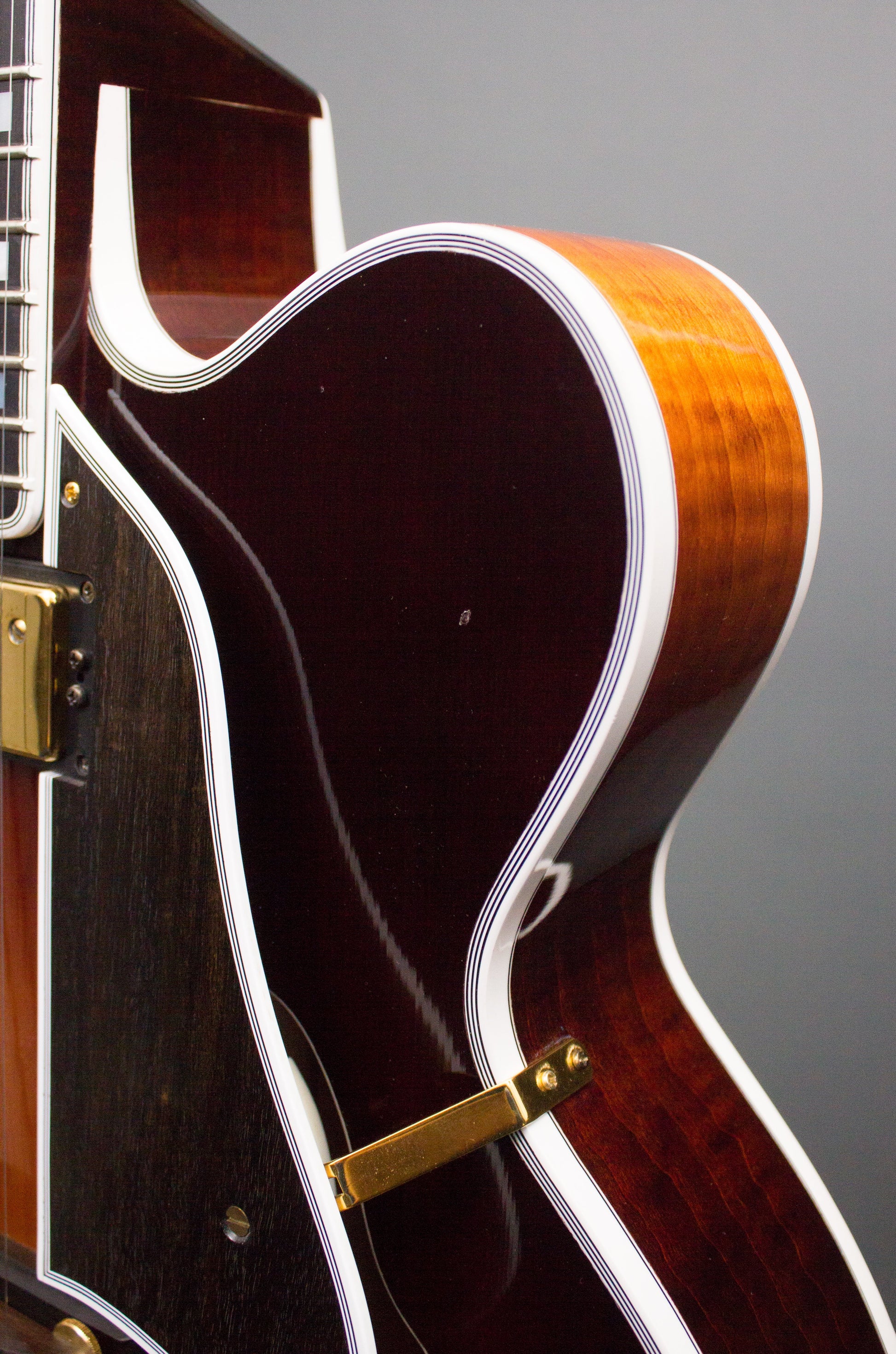 Heritage Electric Guitars - 2005 Golden Eagle Used