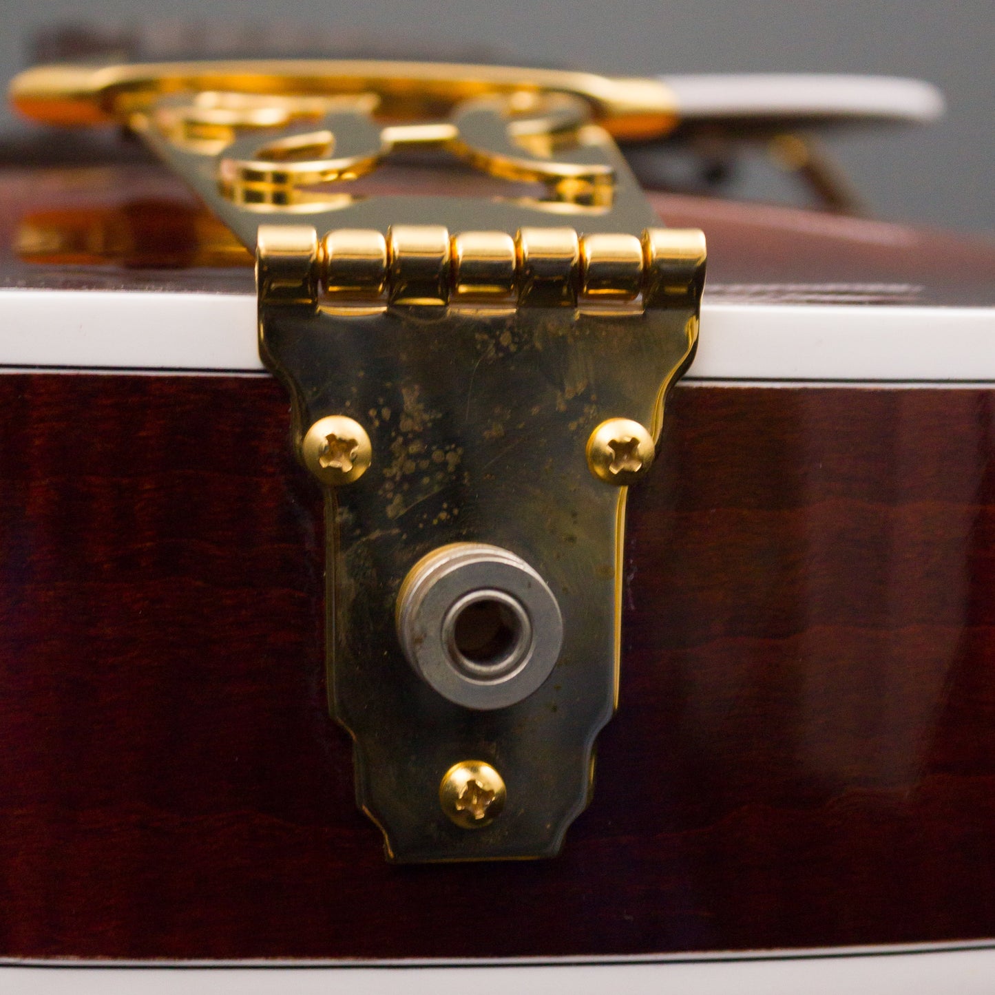 Heritage Electric Guitars - 2005 Golden Eagle Used