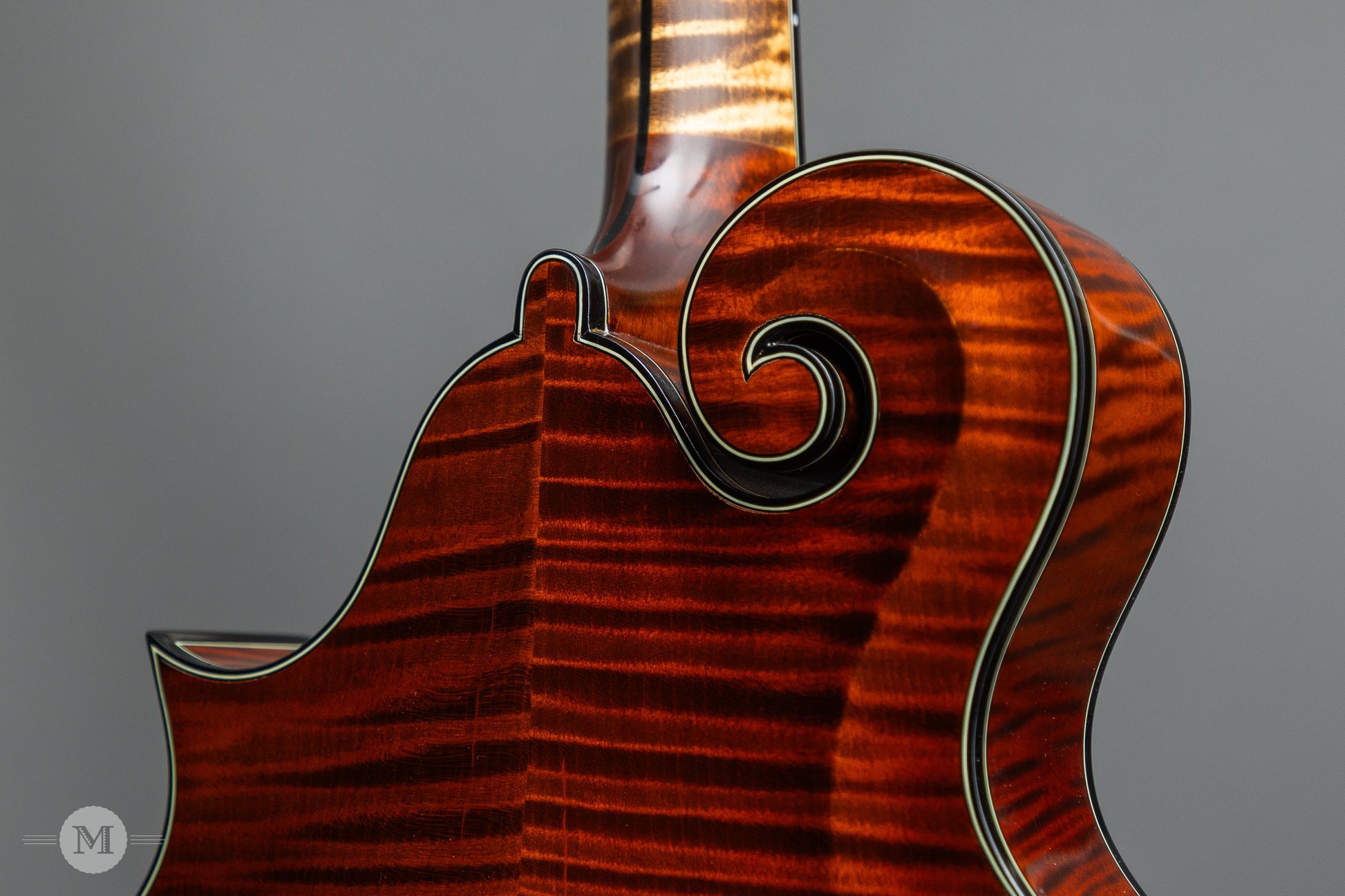 Poe Mandolins - 2007 Elite H5 Mandola - Used