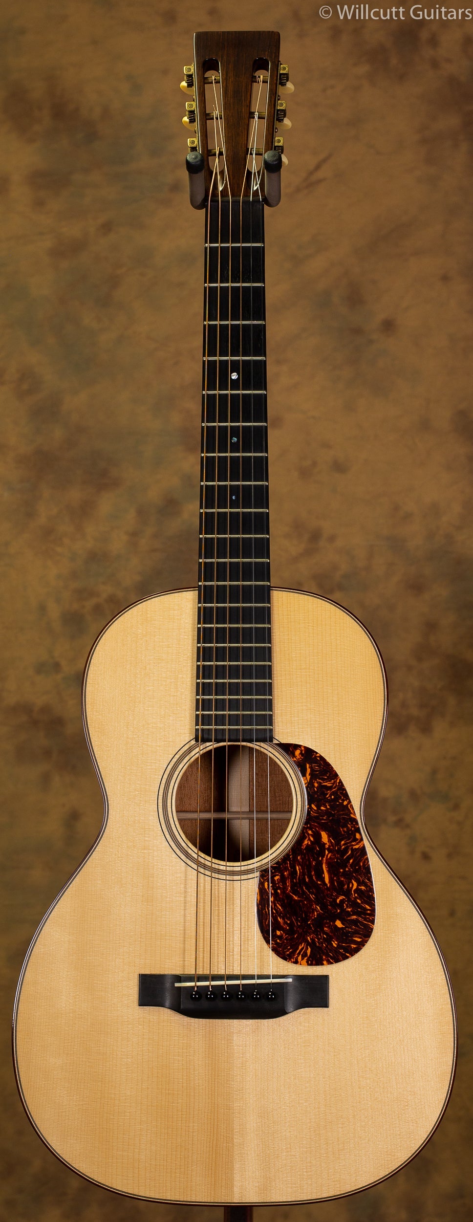 Martin 00-18 Authentic USED