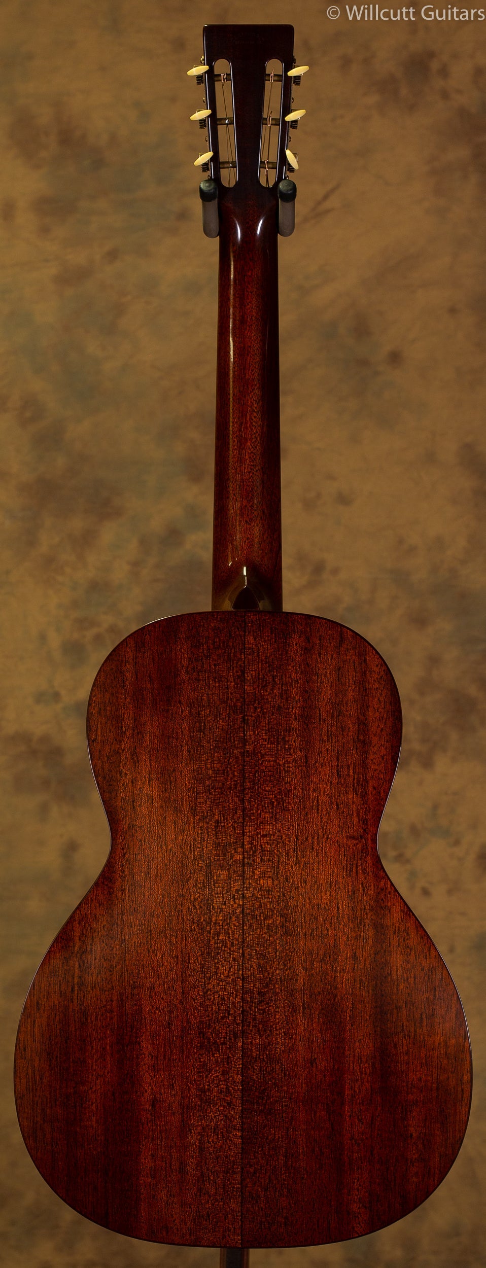 Martin 00-18 Authentic USED