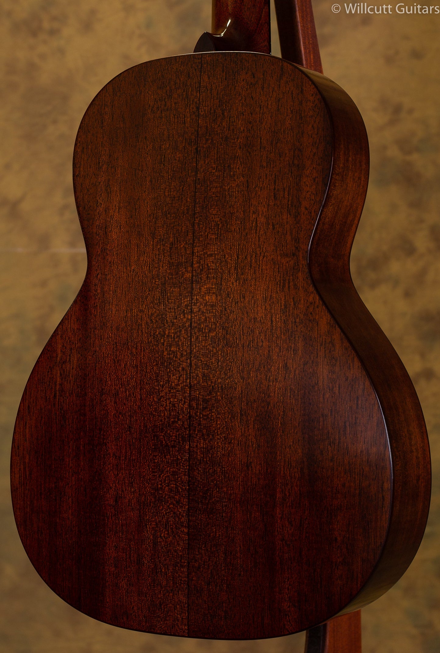 Martin 00-18 Authentic USED