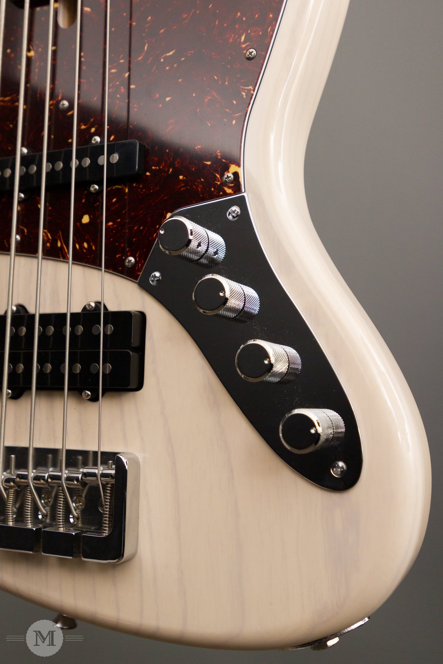 Don Grosh Basses - 2011 J5 Bass - Mary Kay - Used