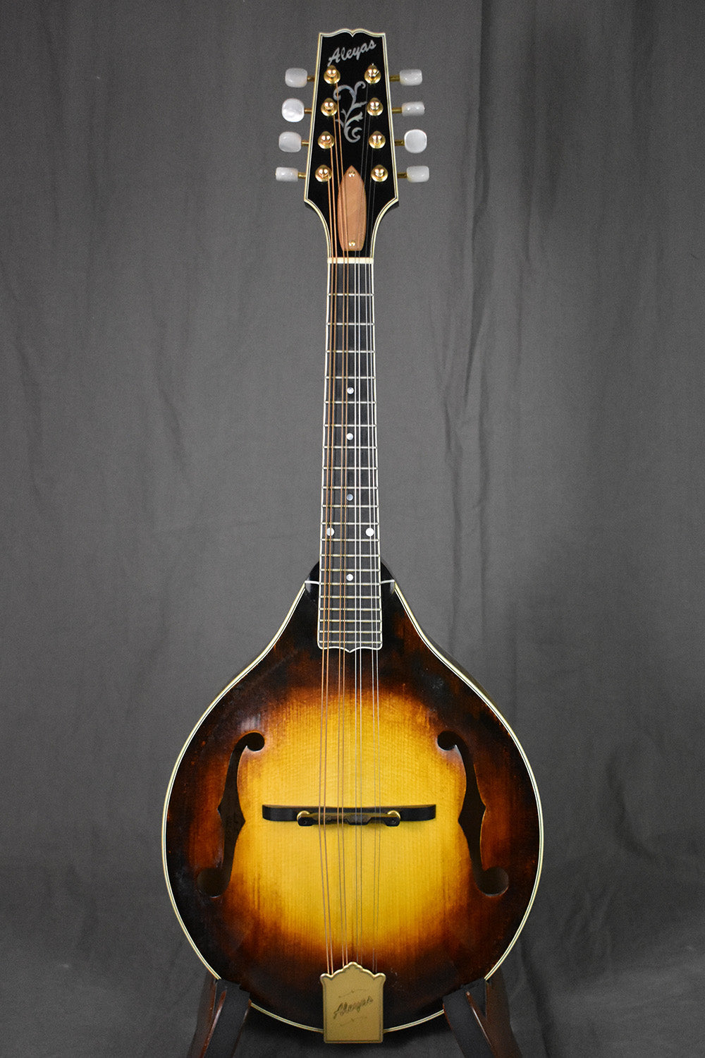2011 Aleyas LA-5 Mandolin