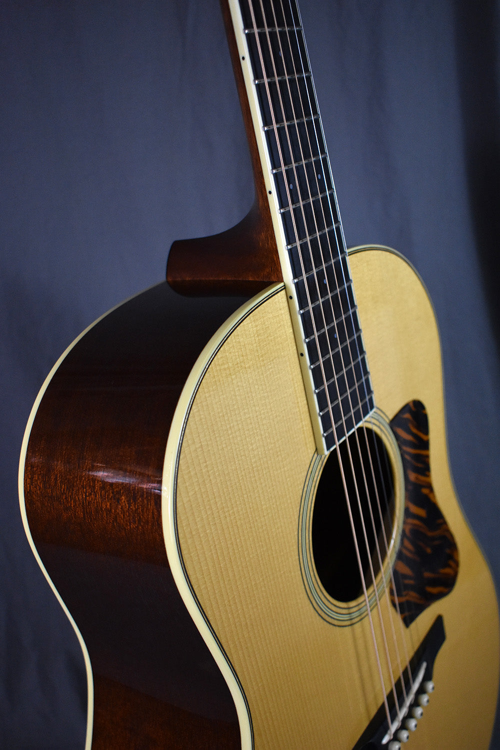 2011 Bourgeois Slope D / Short Scale