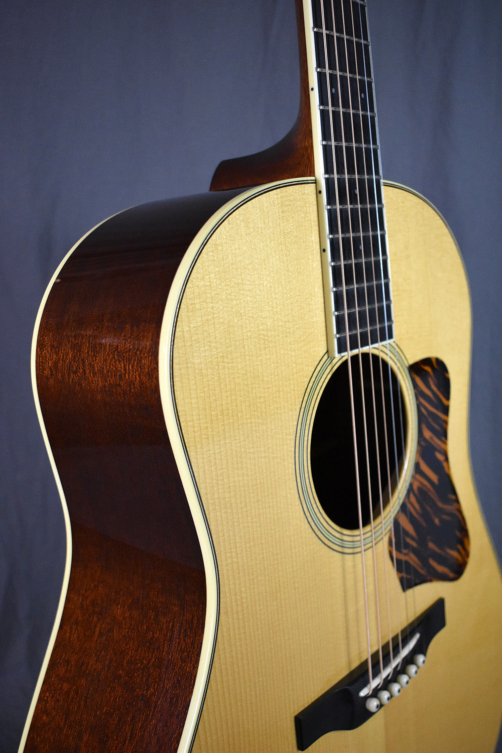 2011 Bourgeois Slope D / Short Scale