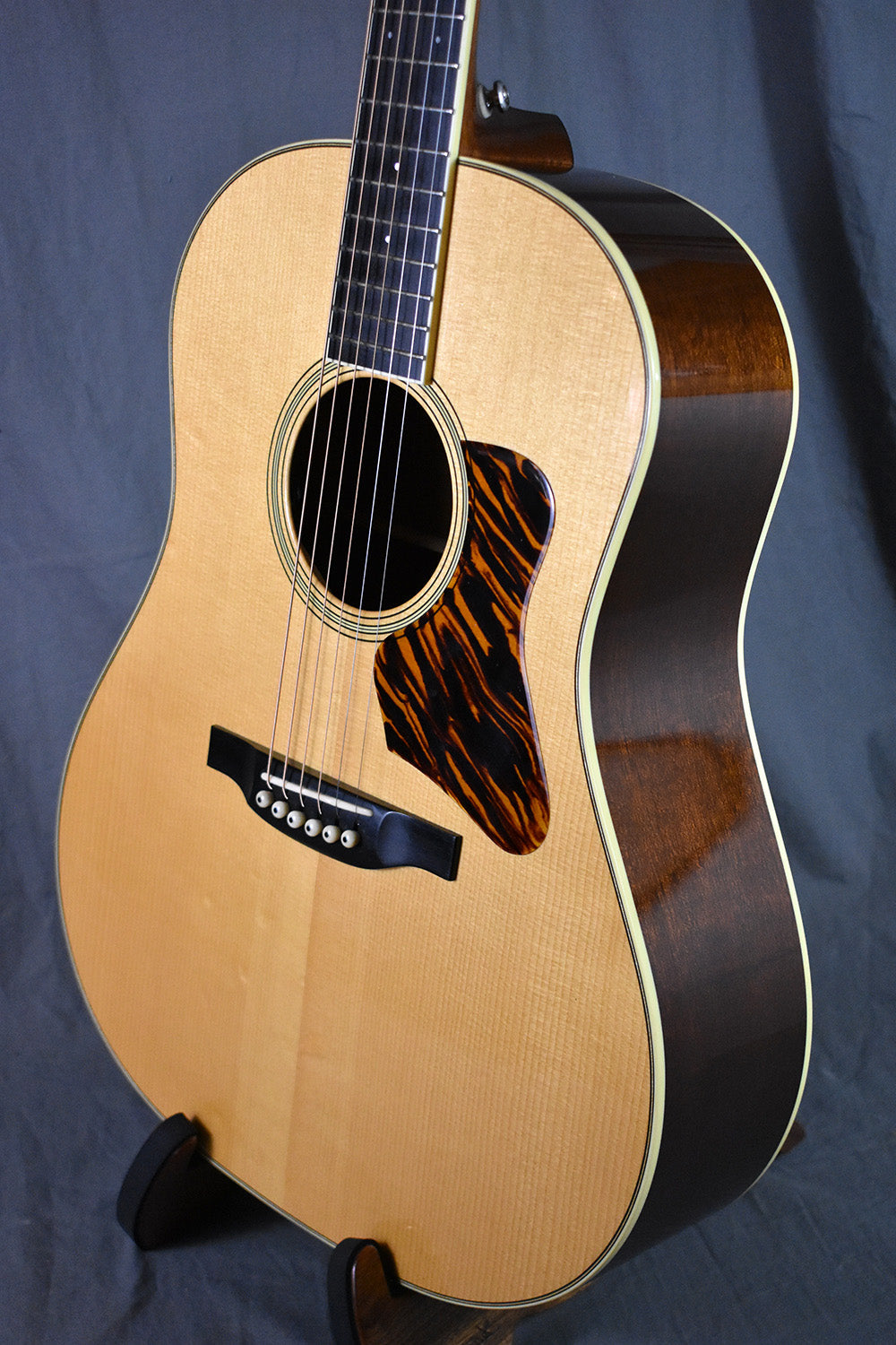 2011 Bourgeois Slope D / Short Scale