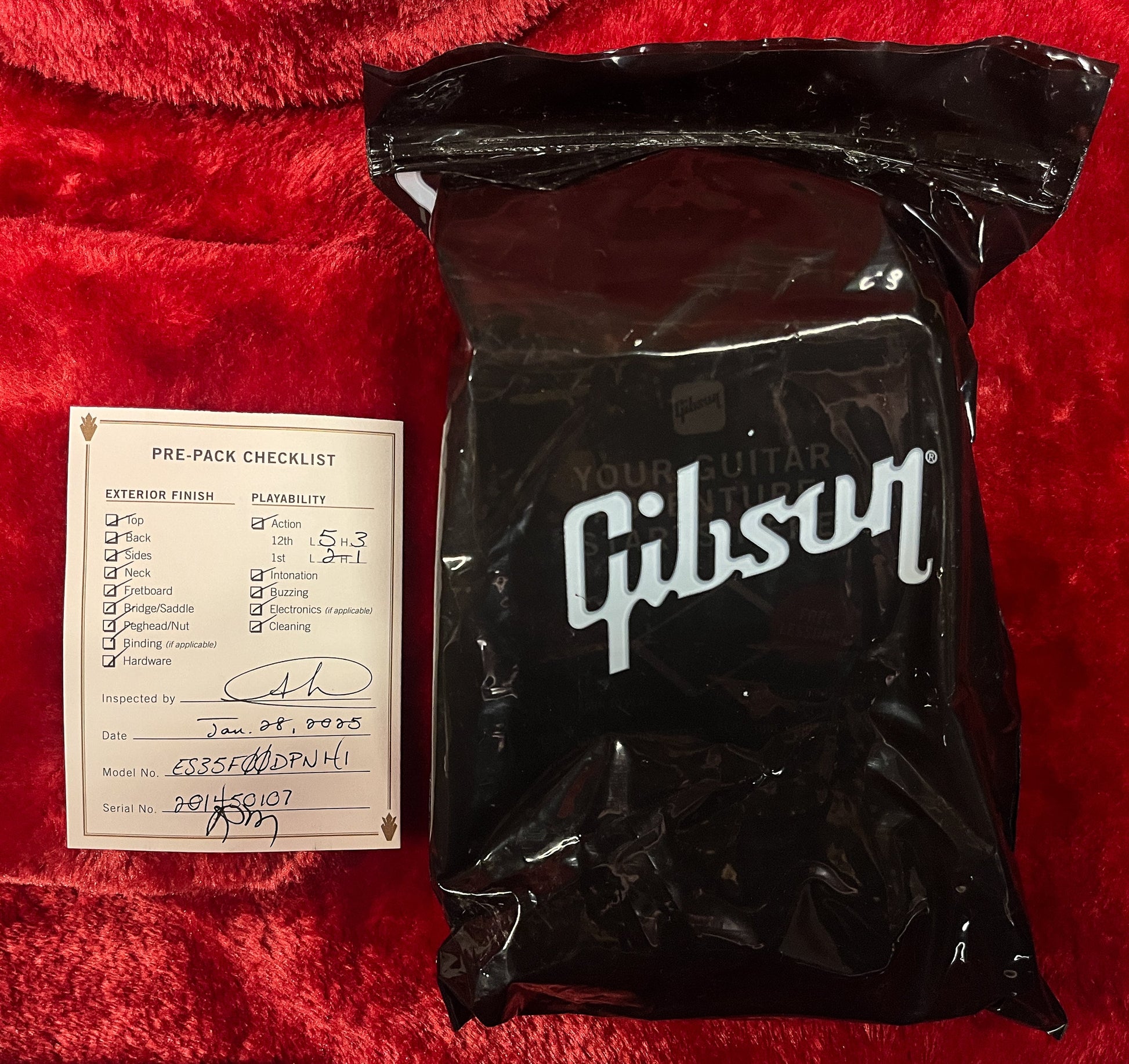 Gibson ES-335 Figured Deep Ocean Burst (107)