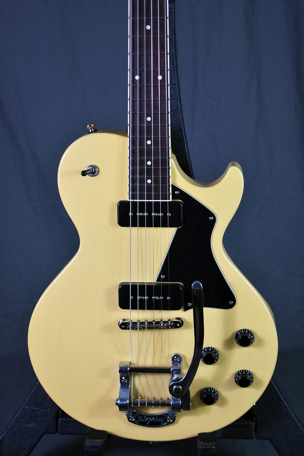 Collings 290 TV Yellow w/ Bigsby
