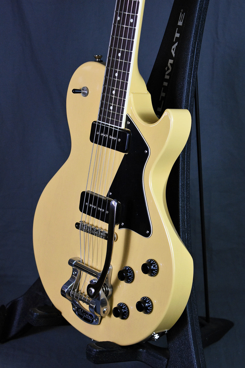 Collings 290 TV Yellow w/ Bigsby