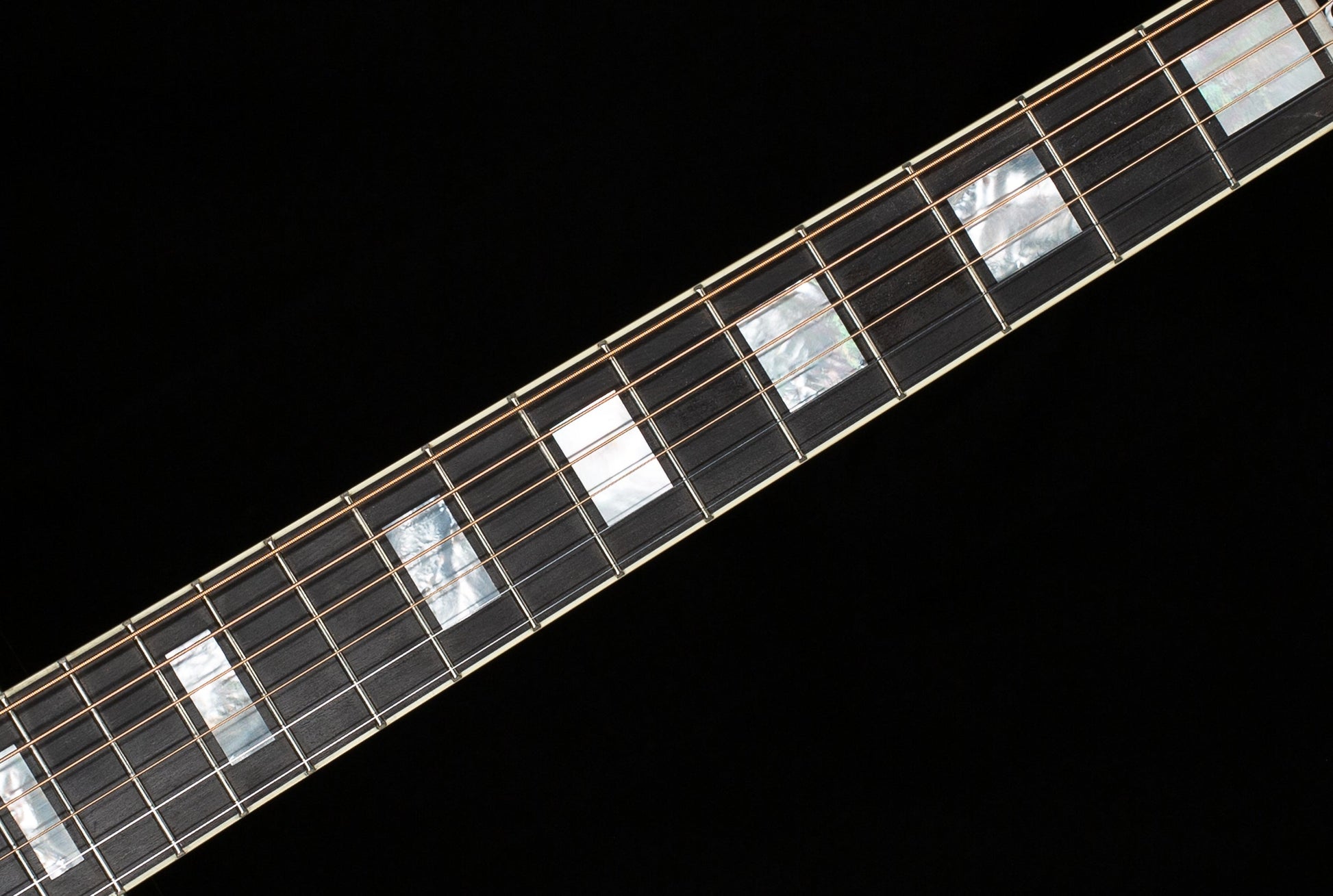 Gibson J-45 Custom Ebony (003)