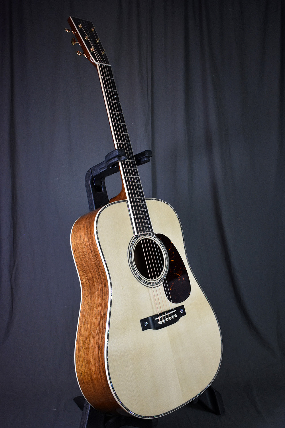 Martin Custom Shop D-42 Guatemalan Rosewood NAMM 2020 Display