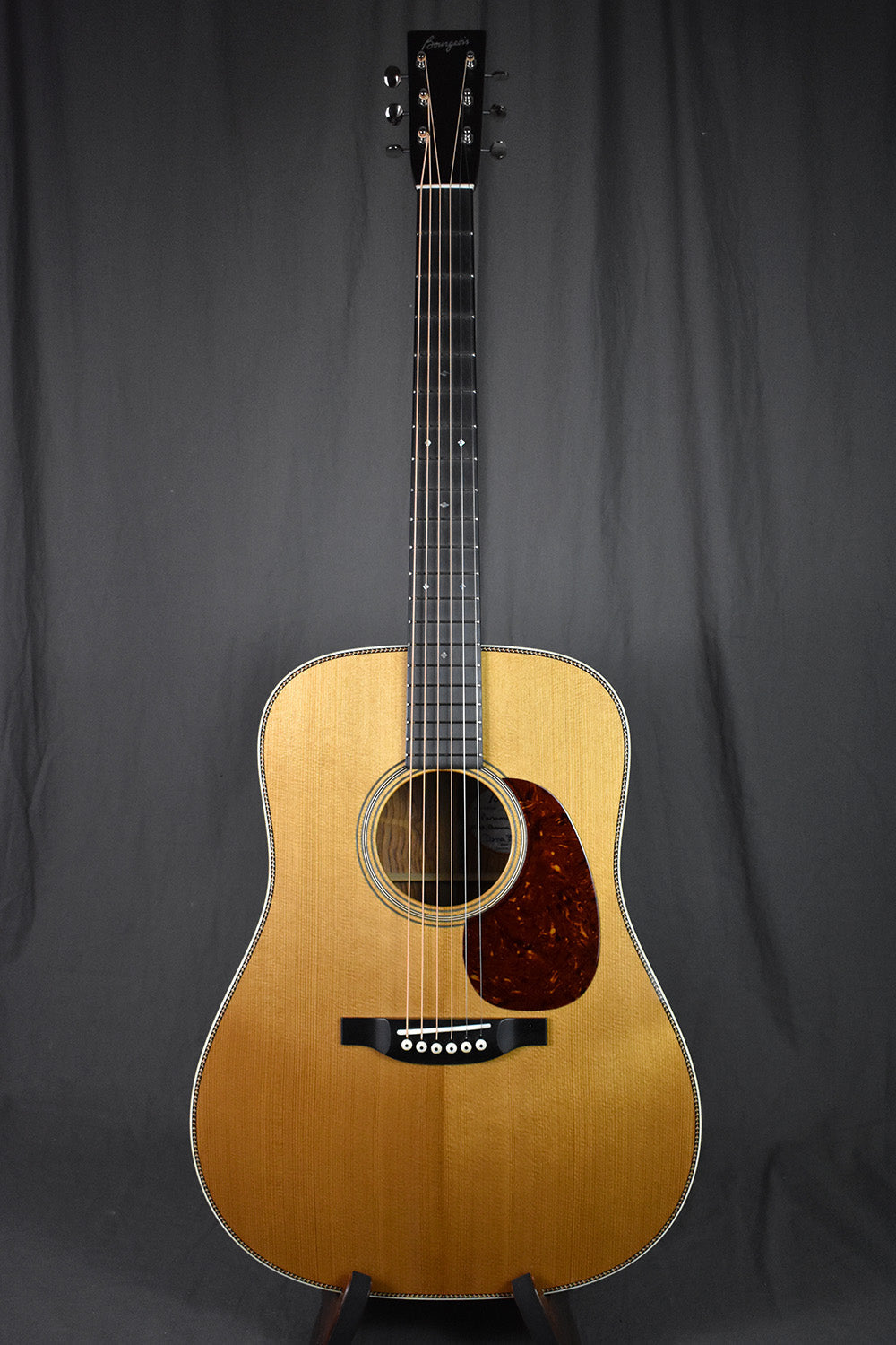 Bourgeois "Panama Red" D AT