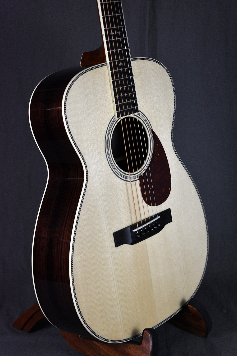 Collings 002H G 14-Fret w/ 42-Style Snowflake inlay