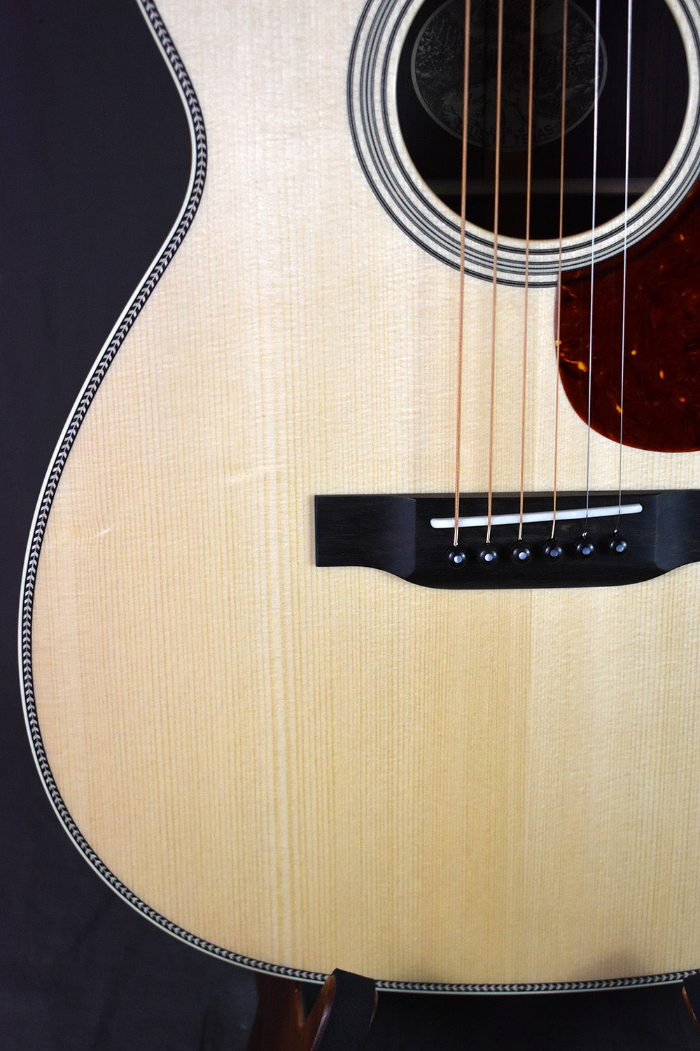 Collings 002H G 14-Fret w/ 42-Style Snowflake inlay