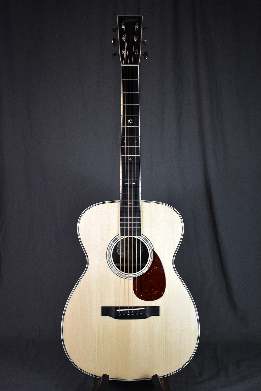 Collings 002H G 14-Fret w/ 42-Style Snowflake inlay