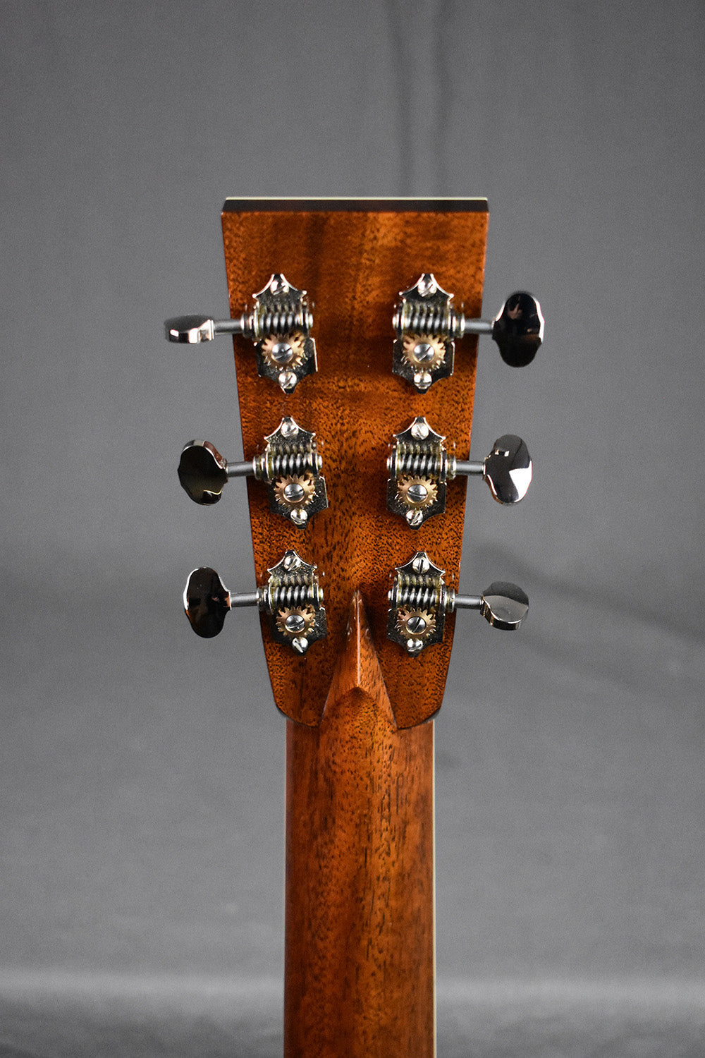 Collings 002H G 14-Fret w/ 42-Style Snowflake inlay