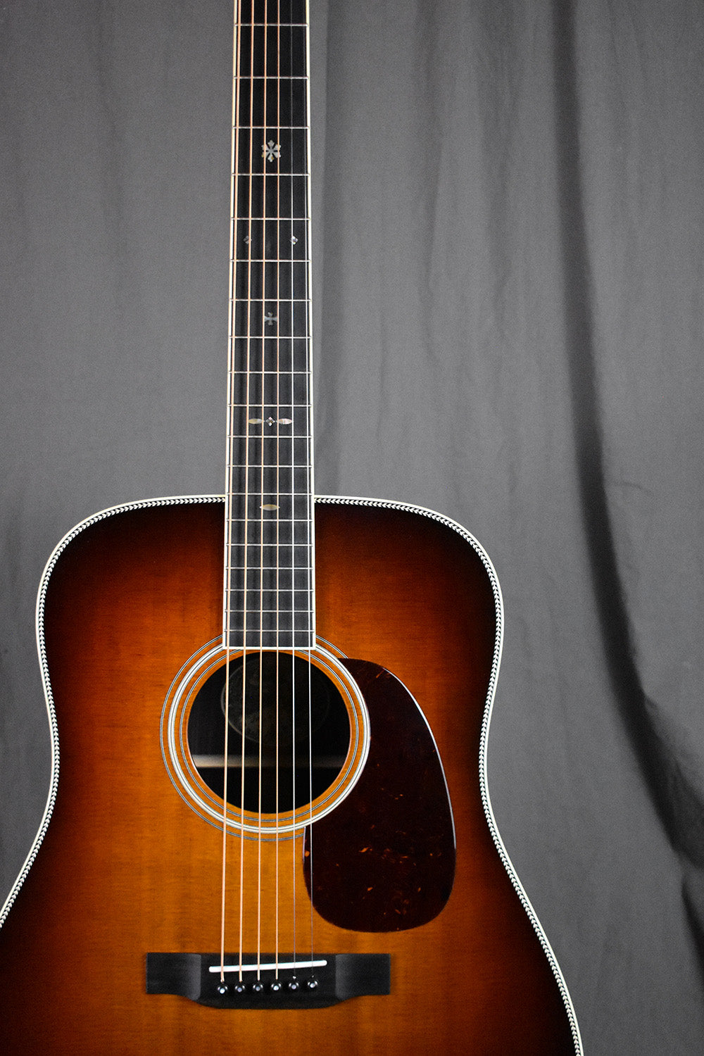 Collings D2H Baked Sitka Sunburst w/ 42-Style Snowflakes